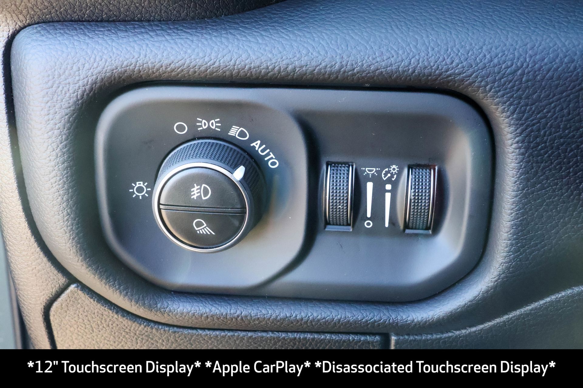 2026 RAM 1500 - Image 34