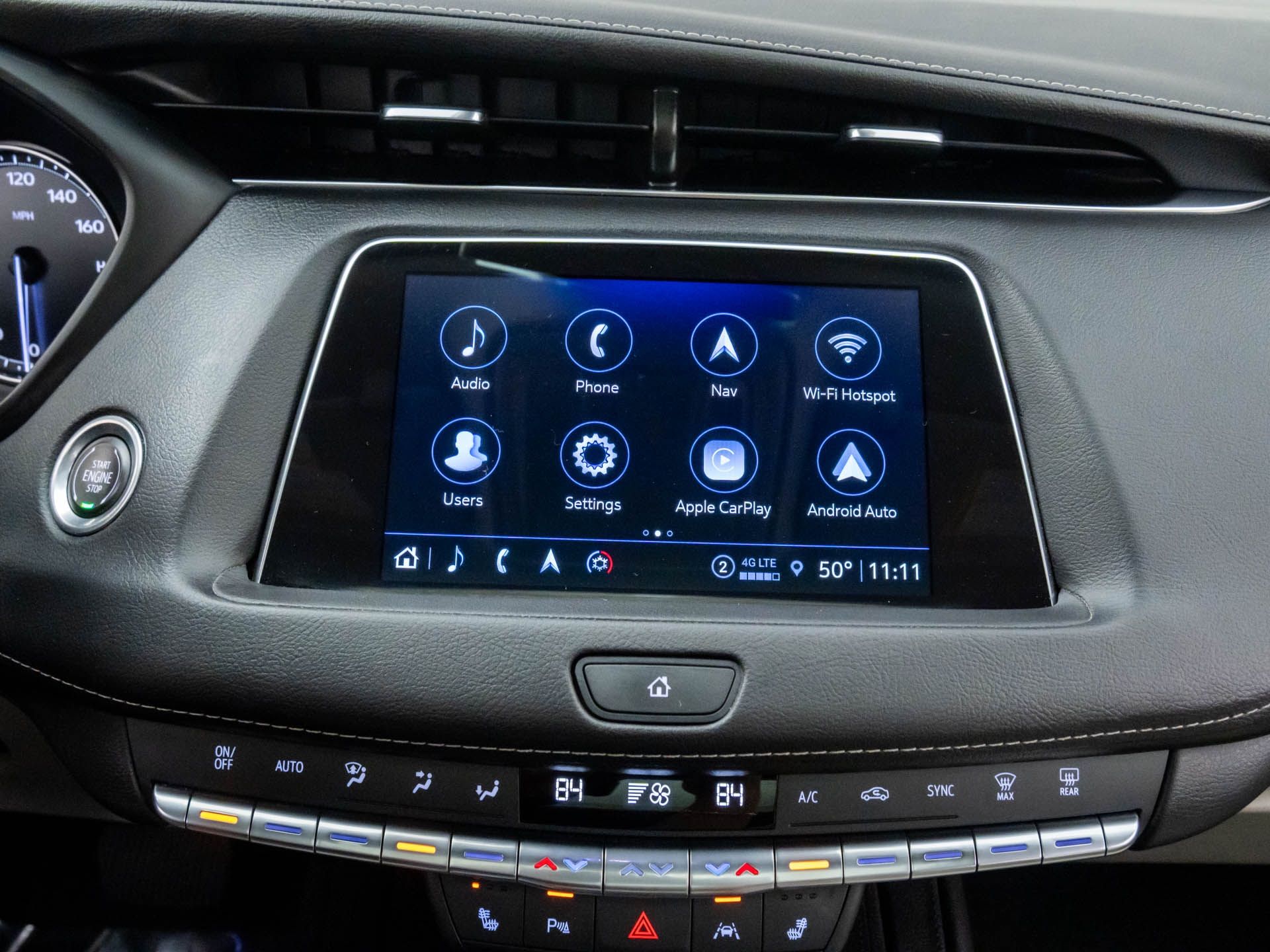 2022 Cadillac XT4 Luxury photo