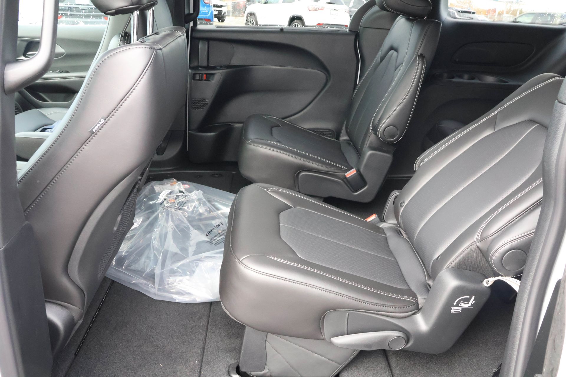 2026 CHRYSLER PACIFICA - Image 14