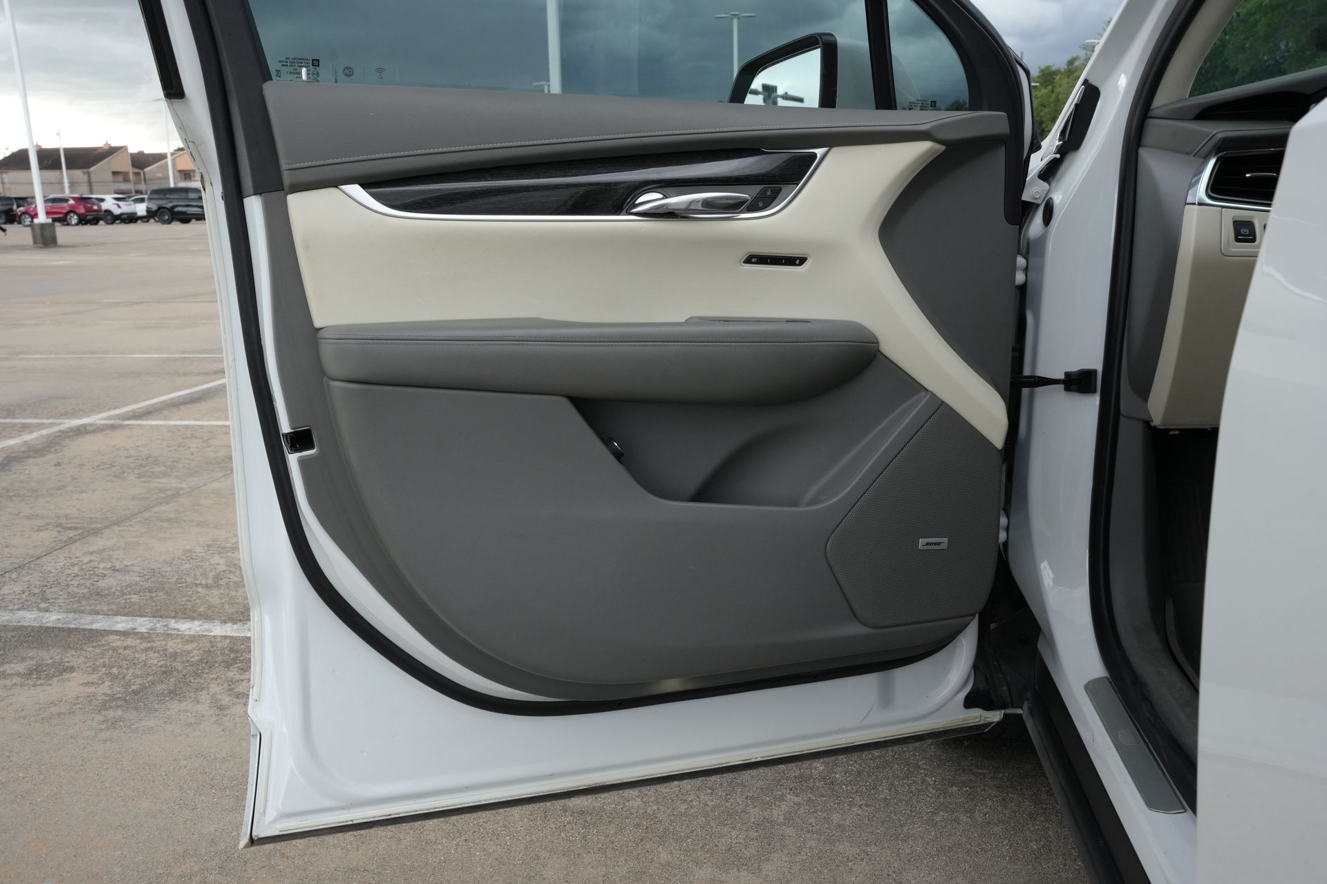 2021 Cadillac XT6 Premium Luxury White at Bayway Cadillac Southwest