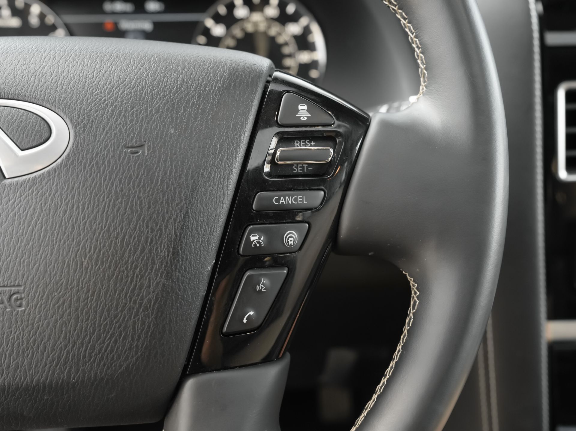 used 2024 INFINITI QX80 car, priced at $48,900