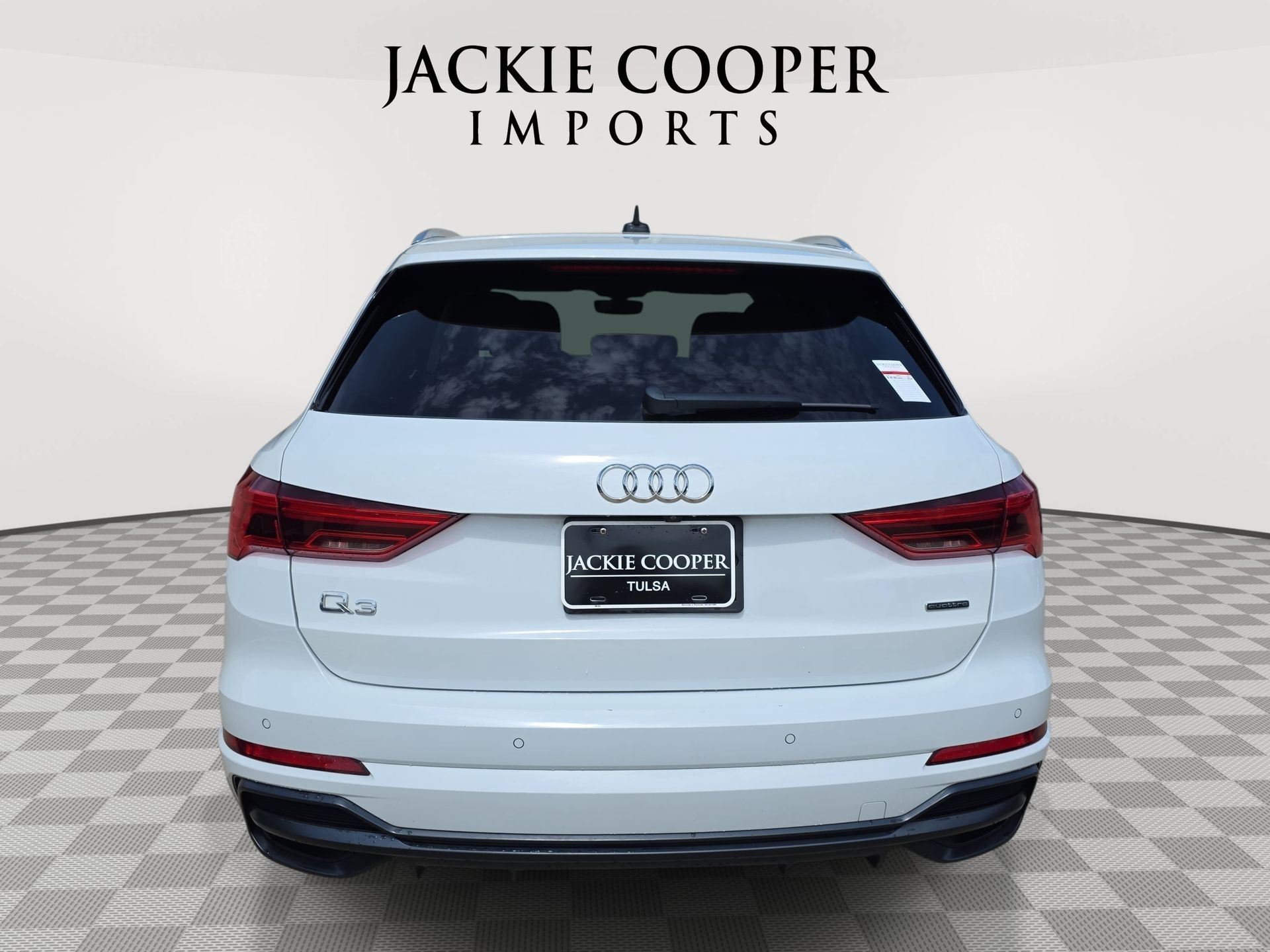 View vehicle photo 6