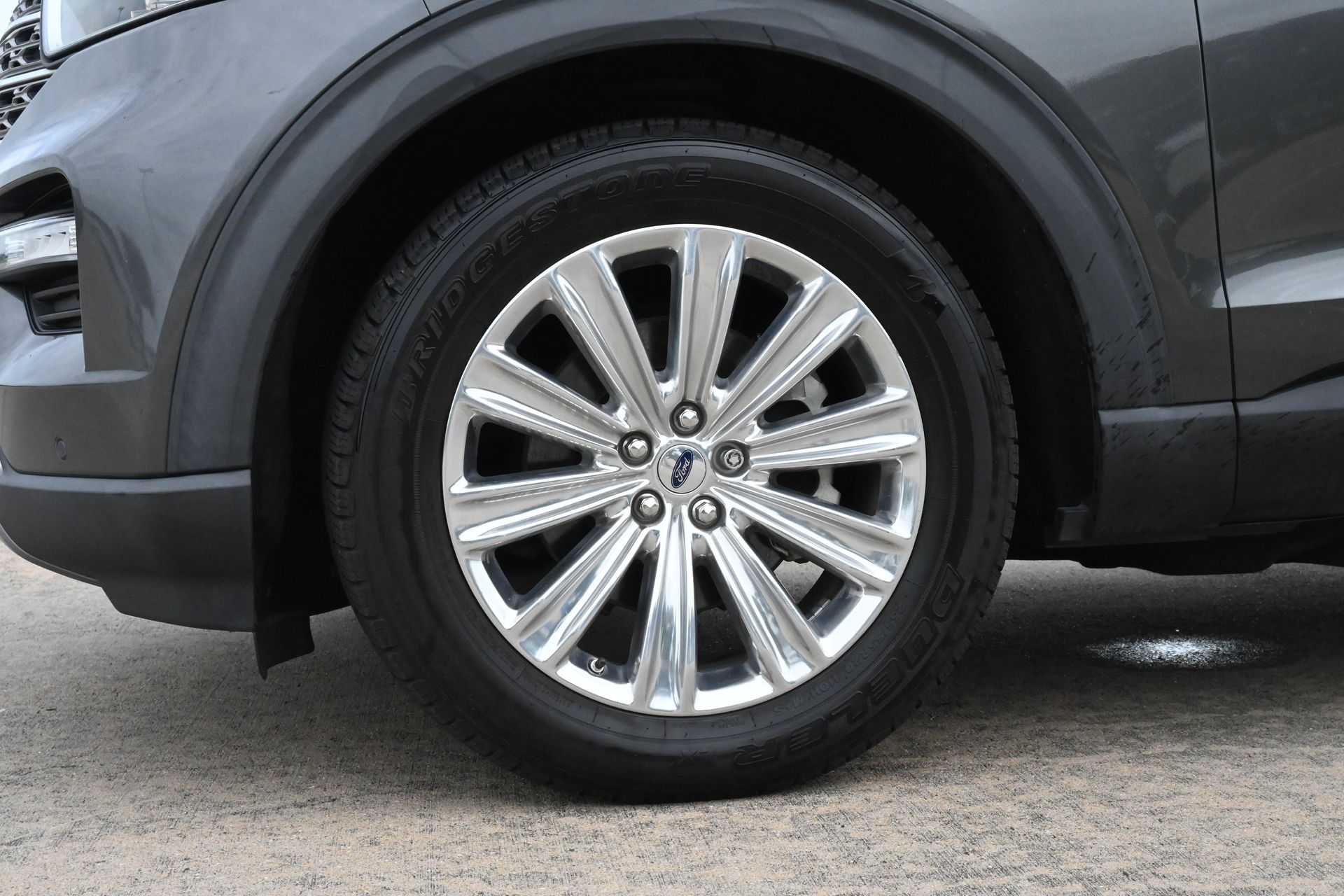 2020 Ford Explorer Limited Gray at DeMontrond Auto Country