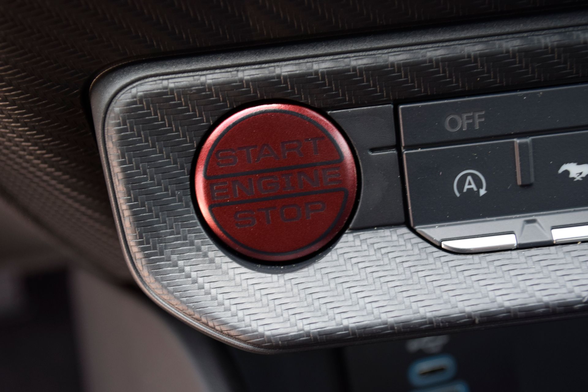 2026 Ford Mustang EcoBoost - 9