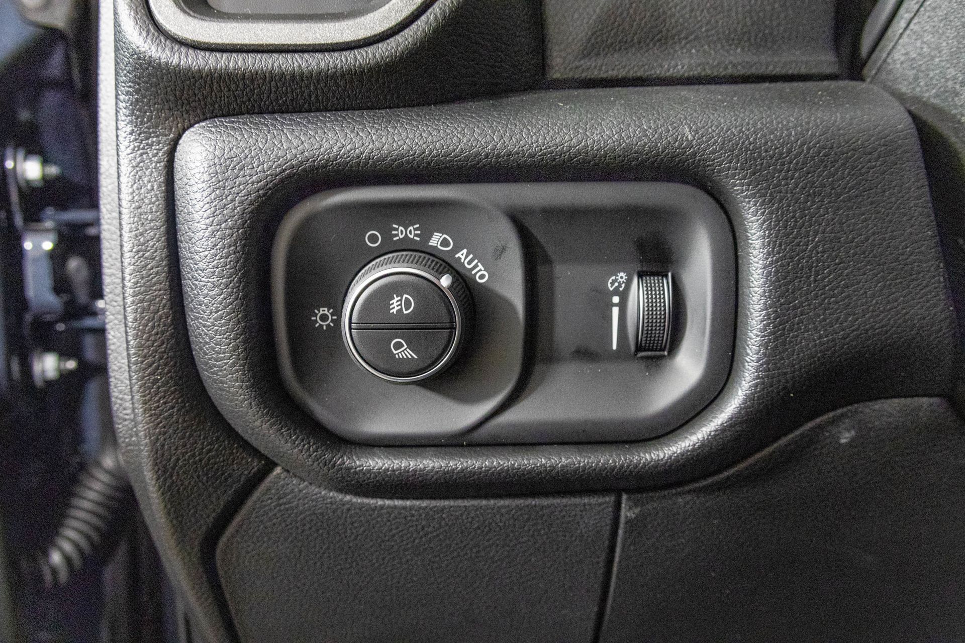 2026 RAM 2500 - Image 18