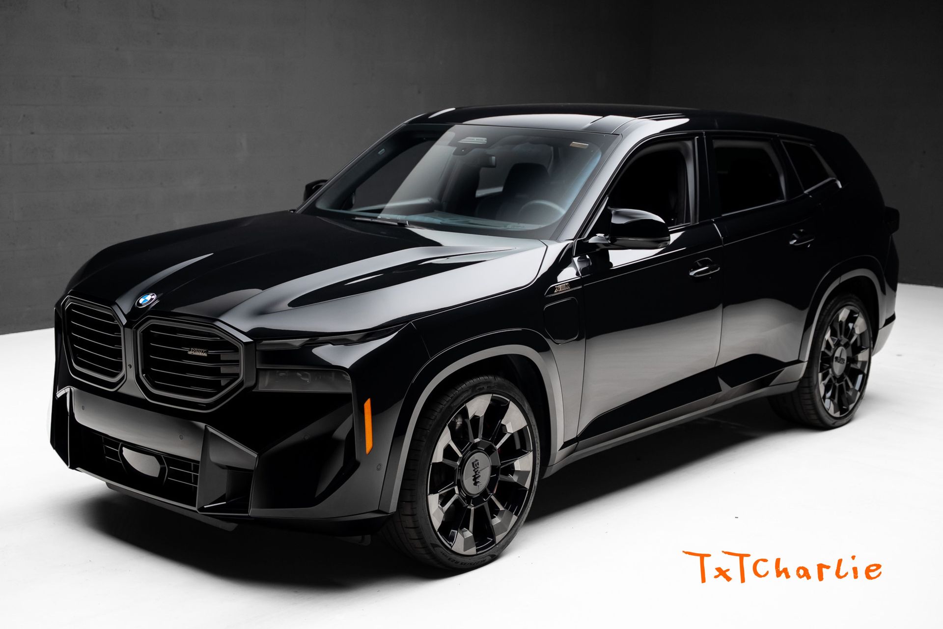 Black Sapphire Metallic 2023 BMW XM SUV / Crossover All-Wheel Drive 8-Speed Automatic