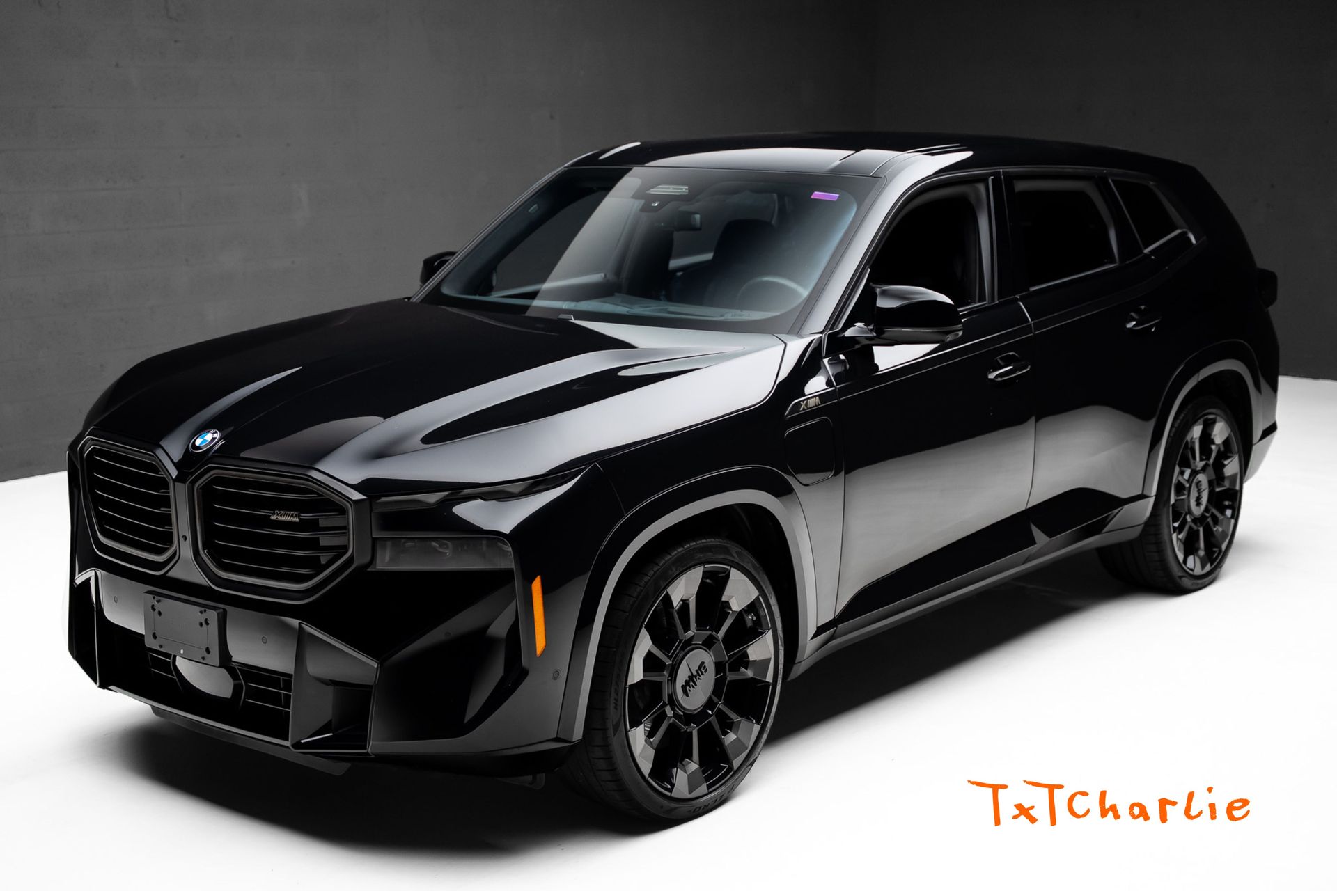 Black Sapphire Metallic 2023 BMW XM SUV / Crossover All-Wheel Drive 8-Speed Automatic