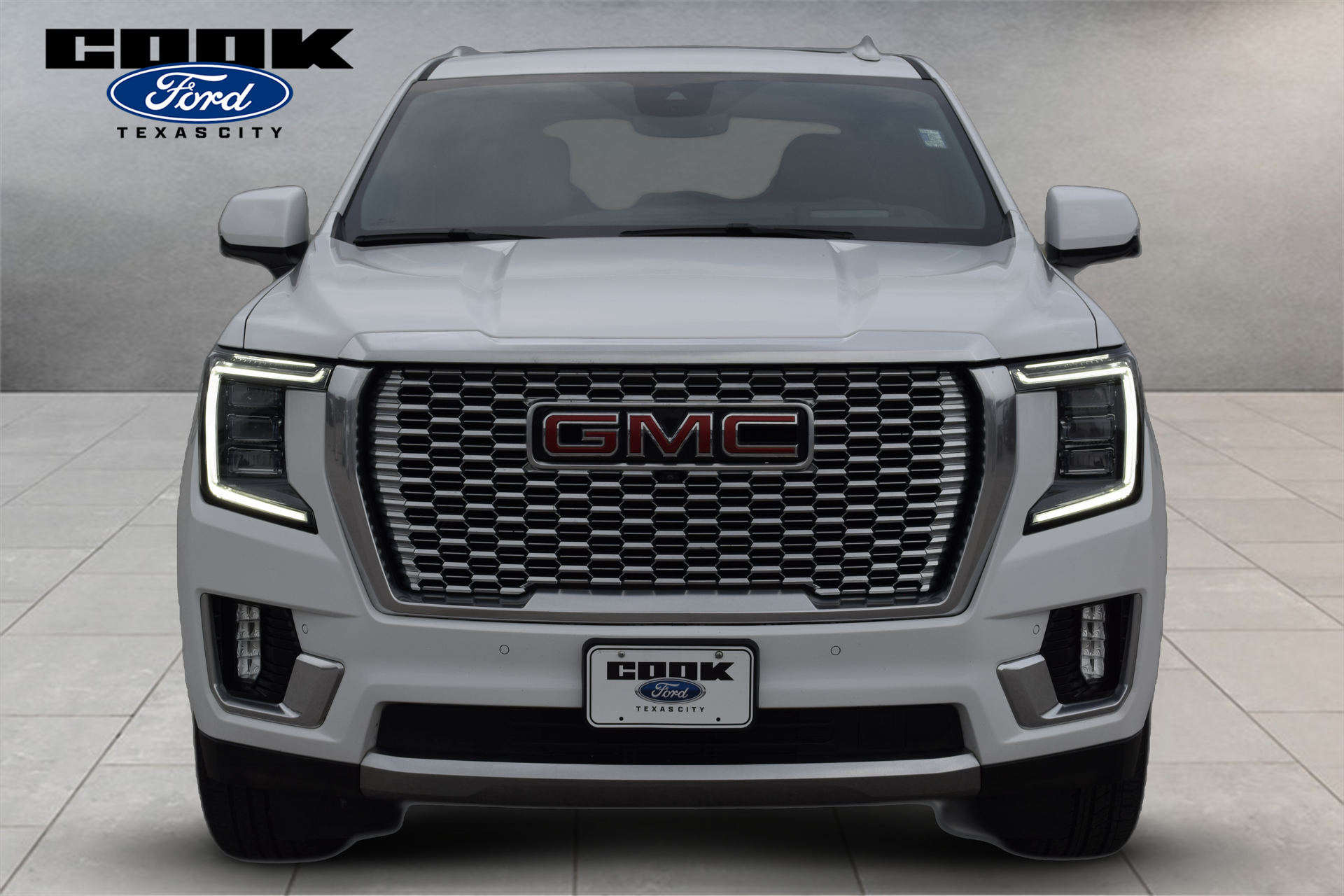 2024 GMC Yukon XL Denali White at Big Star Buick GMC