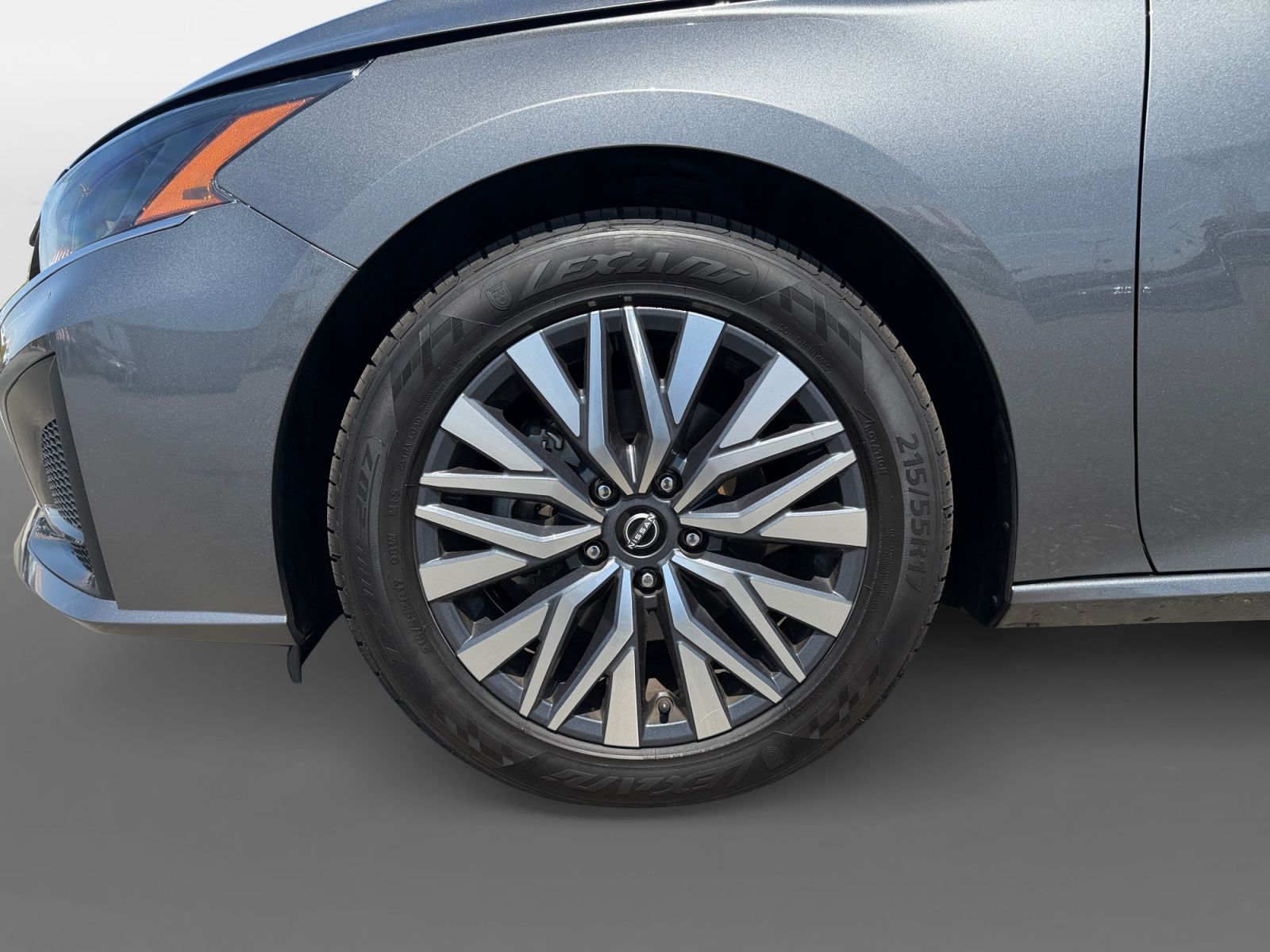 Used 2025 Nissan Altima Sedan
