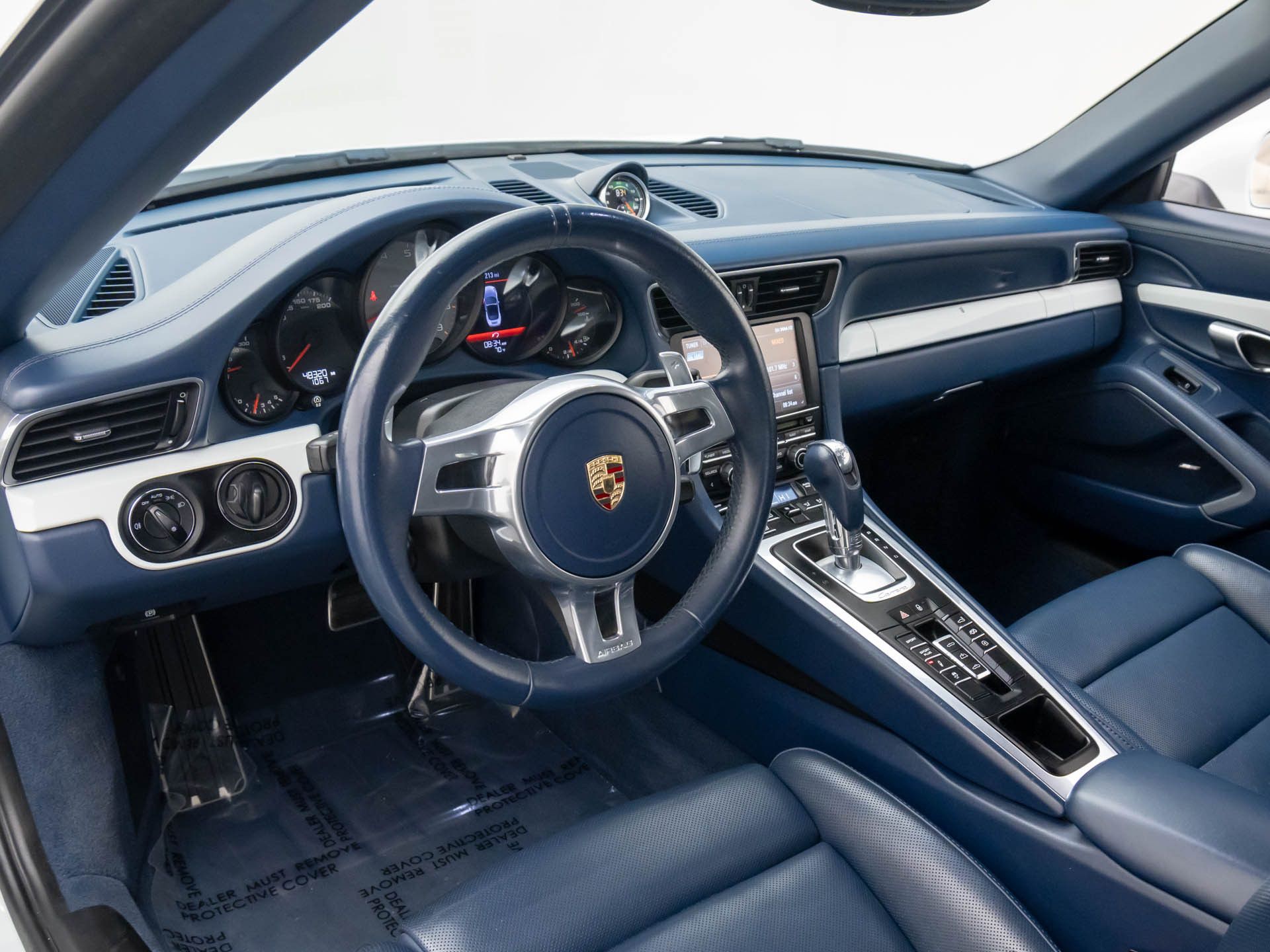 2013 Porsche 911 Carrera 4S photo