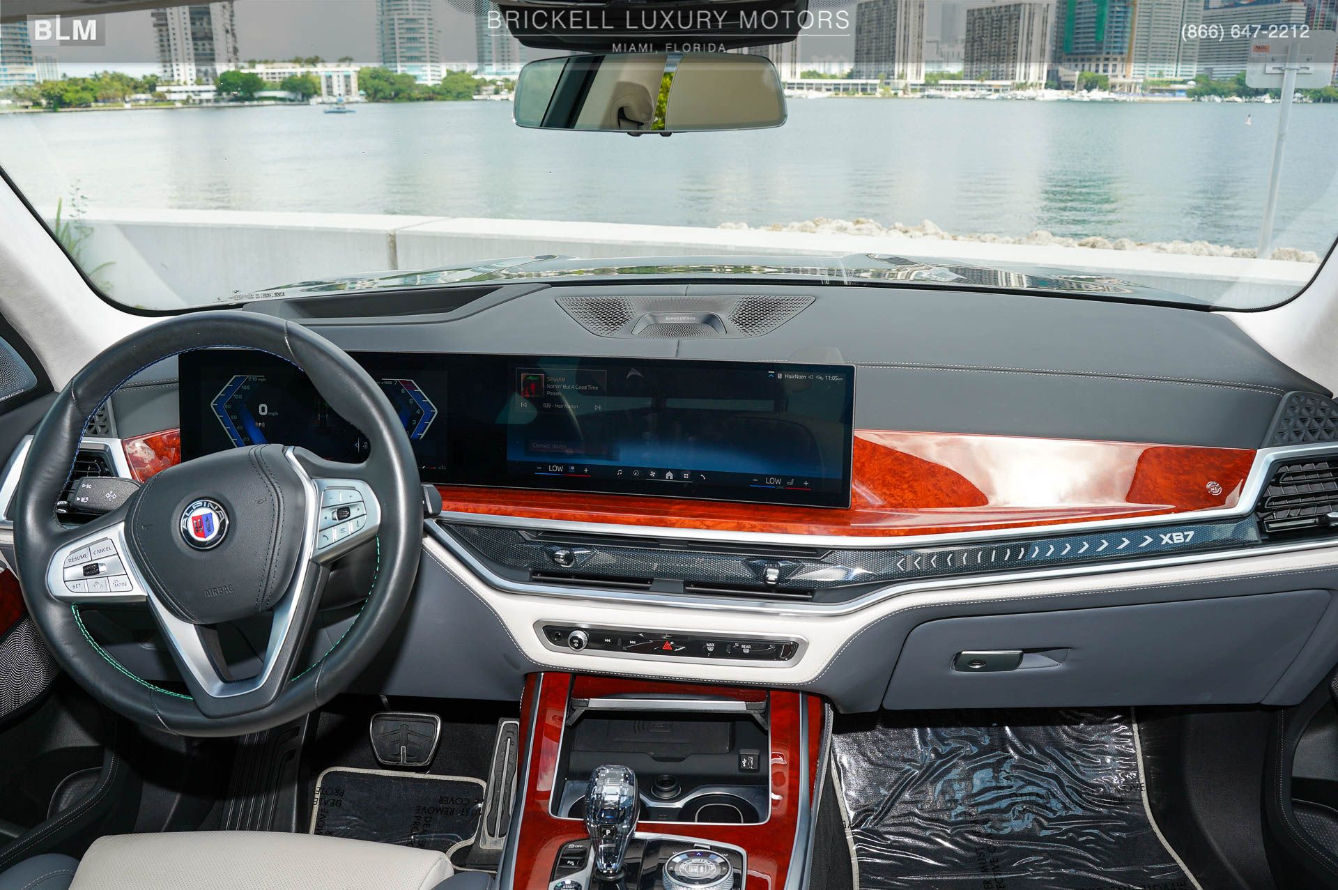2024 BMW X7 ALPINA XB7 - Photo 24