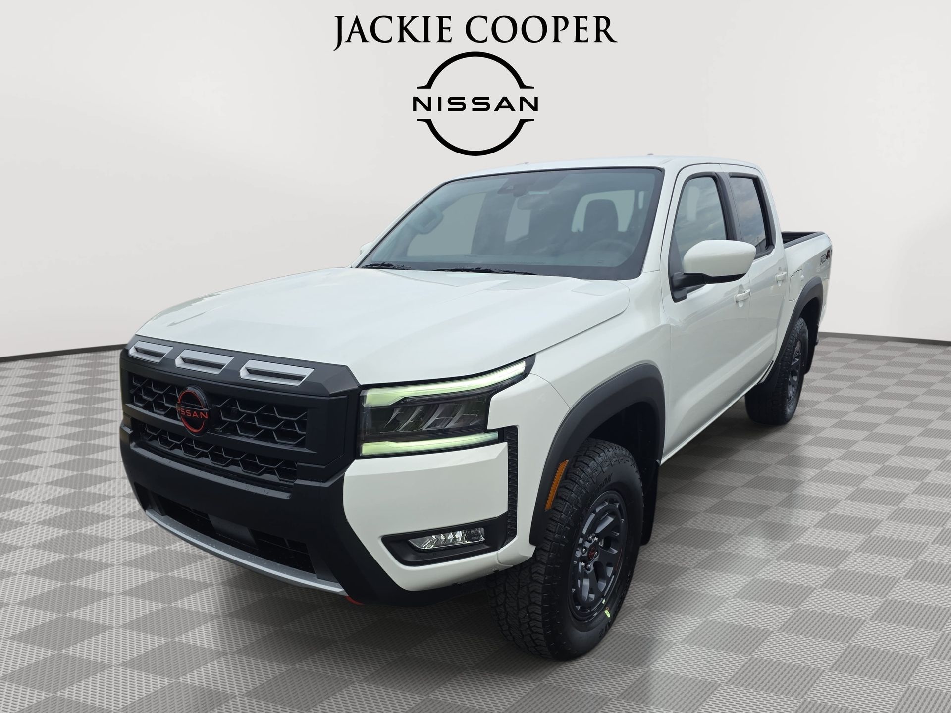 Glacier White 2026 Nissan Frontier Pickup Truck Four-Wheel Drive 9-Speed Automatic Overdrive