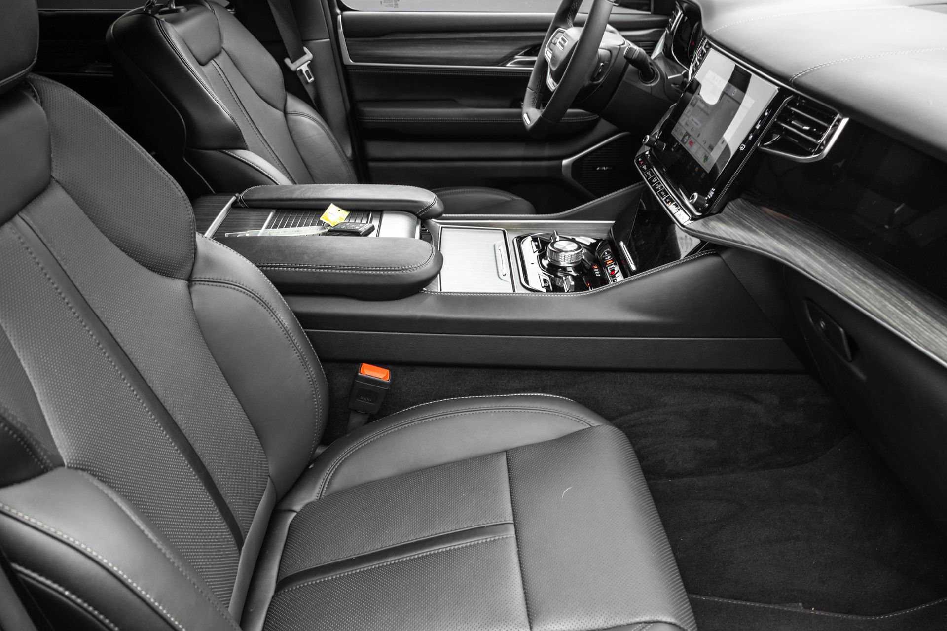 2023 JEEP WAGONEER - Image 41