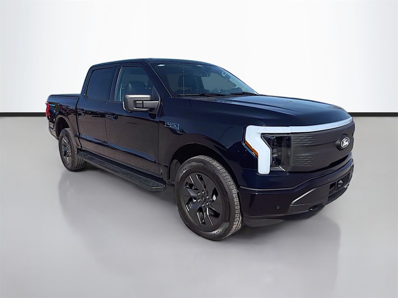 Used 2024 Ford F-150 Lightning Flash with VIN 1FT6W3L74RWG30293 for sale in Sarasota, FL
