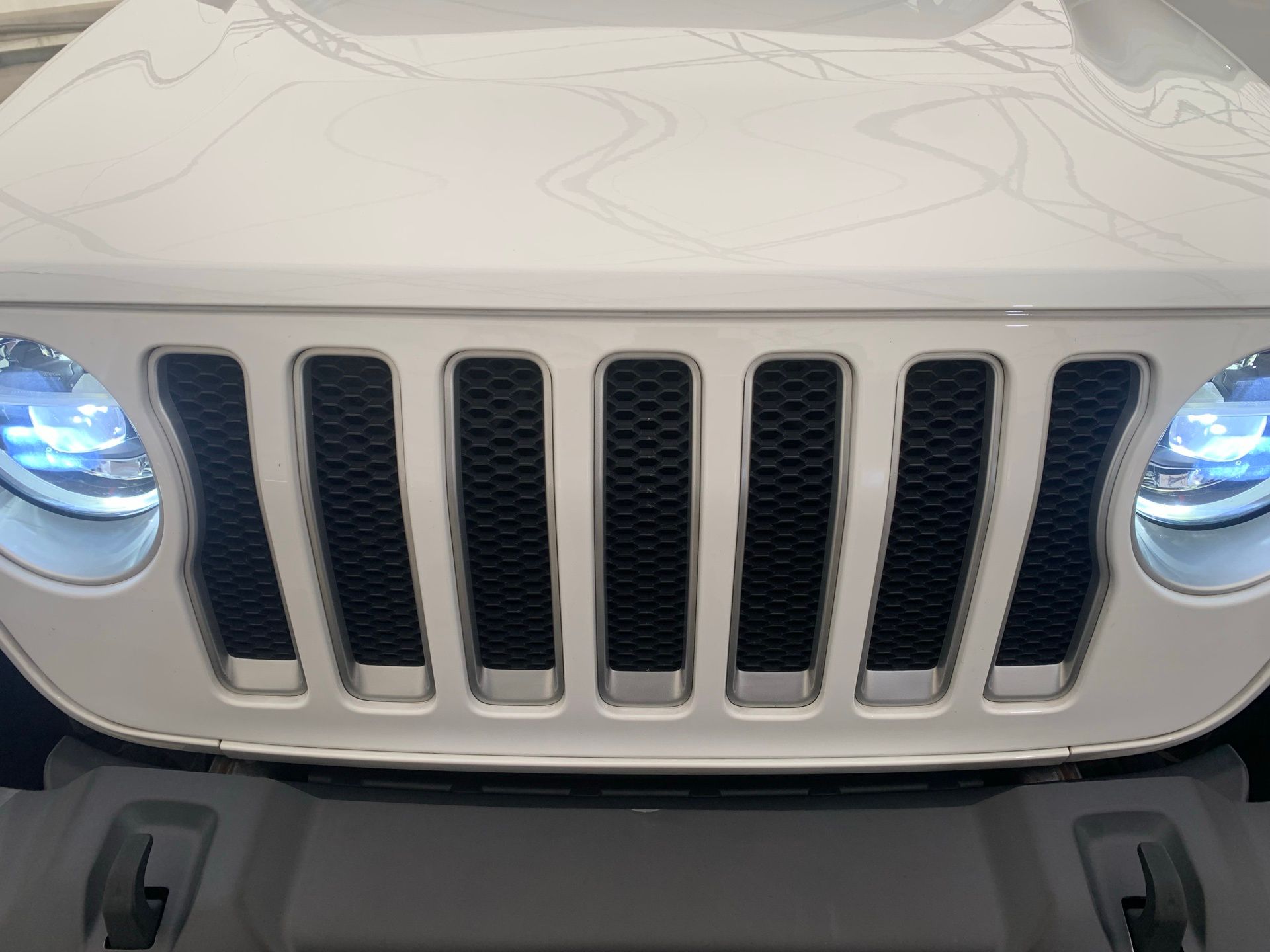 2020 Jeep Wrangler Unlimited Sahara 10