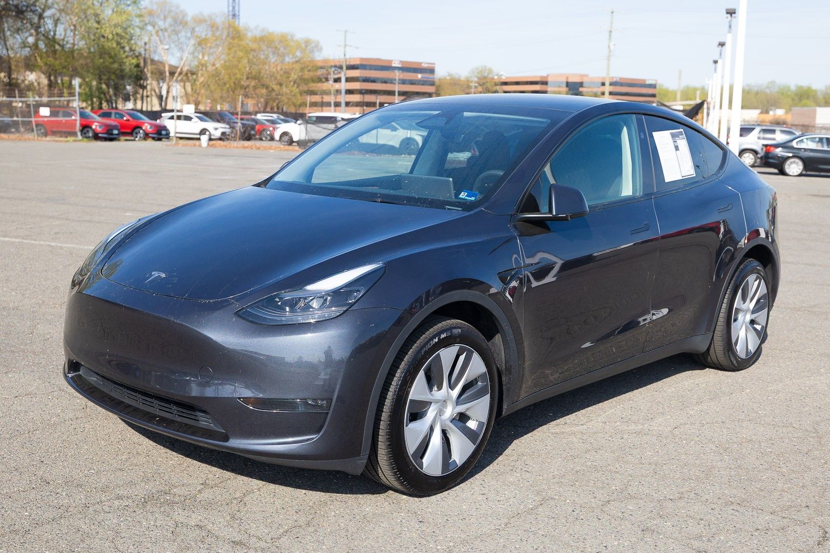 View vehicle photo 2