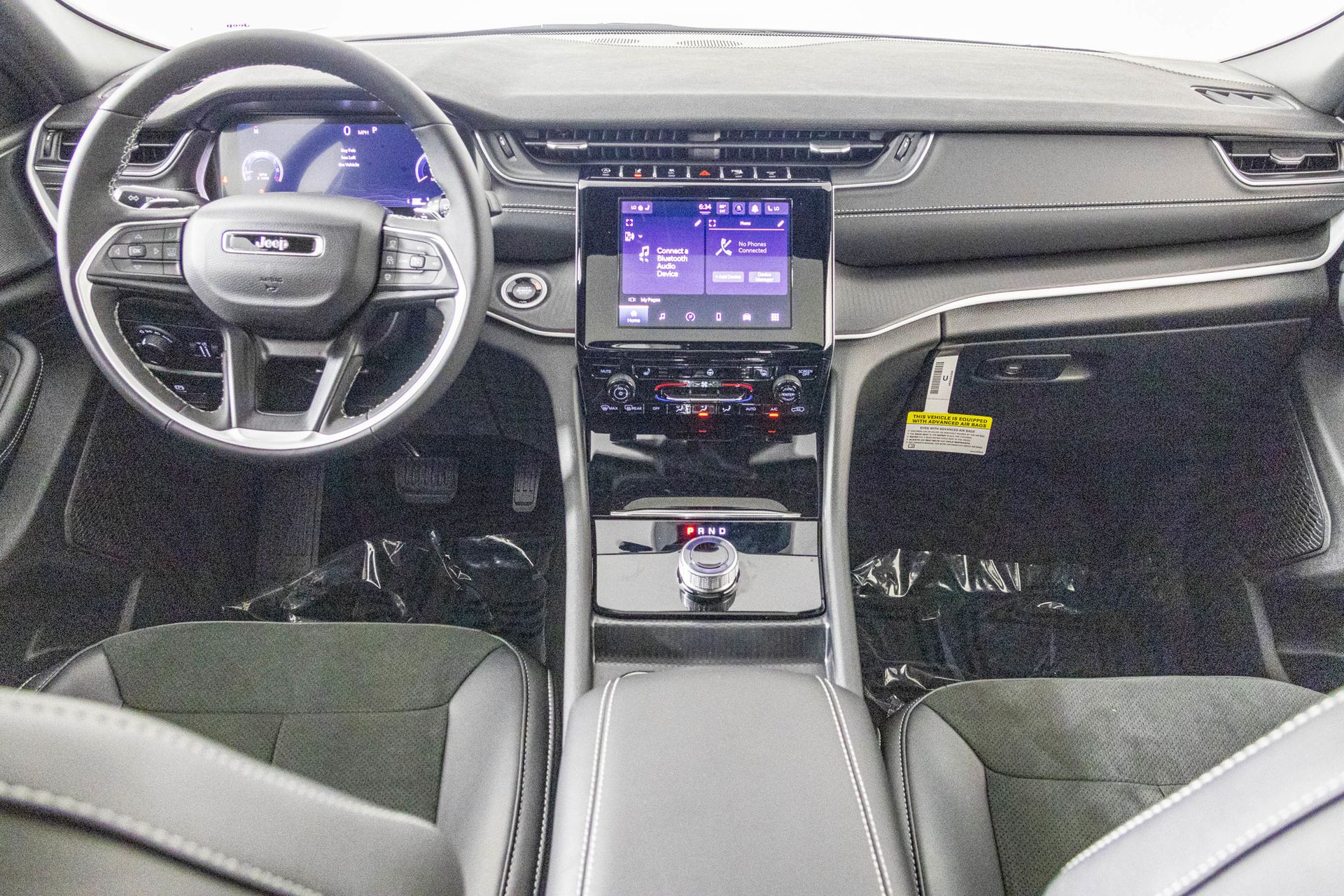 2025 JEEP GRAND CHEROKEE - Image 30