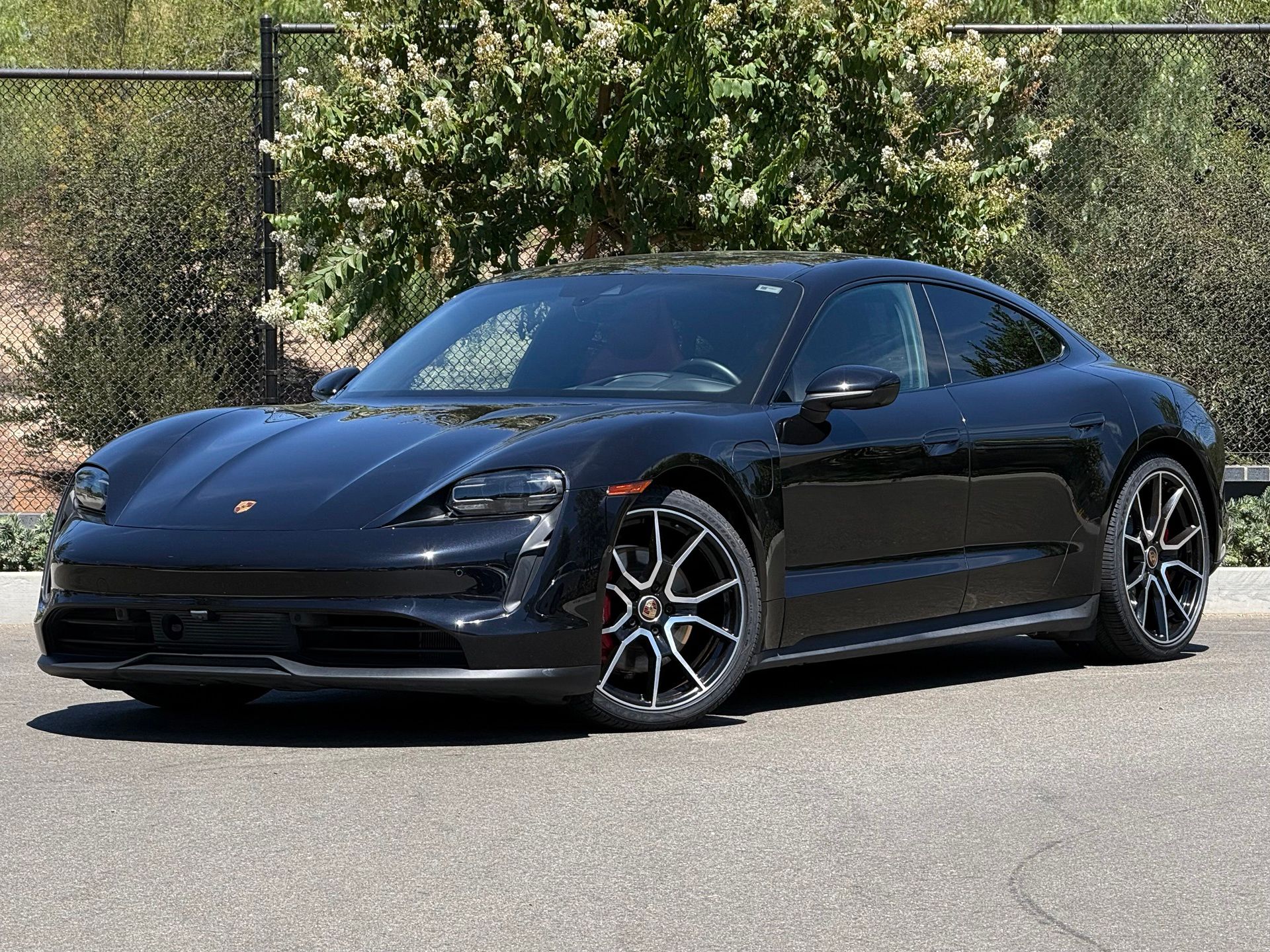  2022 Porsche Taycan 4S Sedan AWD   