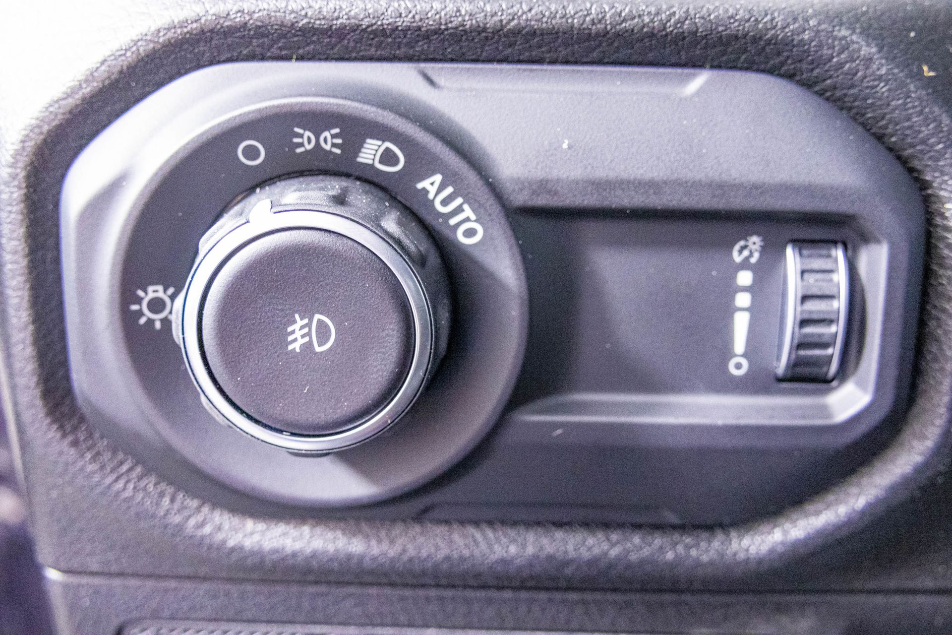 2026 JEEP WRANGLER - Image 18