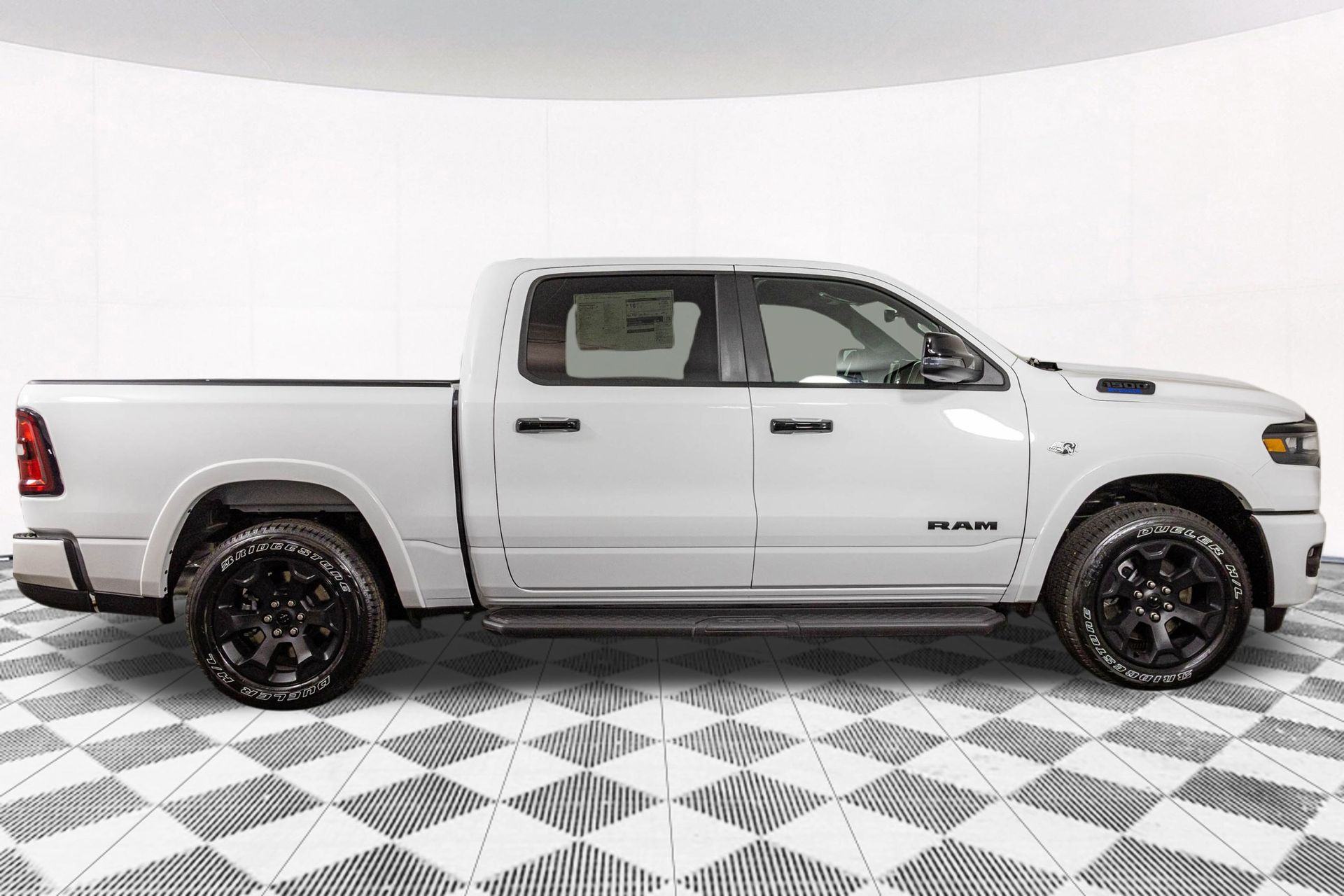 2026 RAM 1500 - Image 6