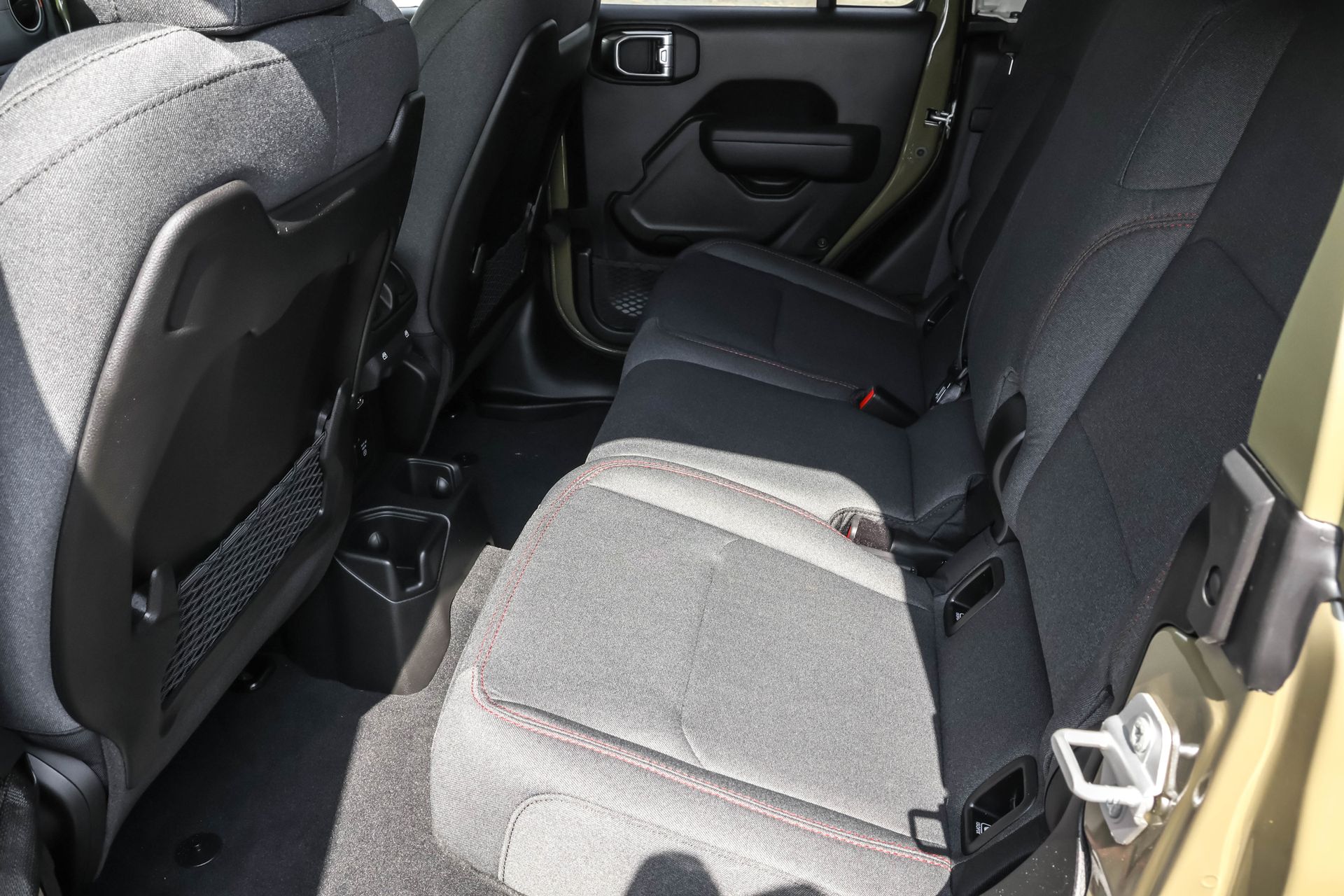 2025 JEEP GLADIATOR - Image 14