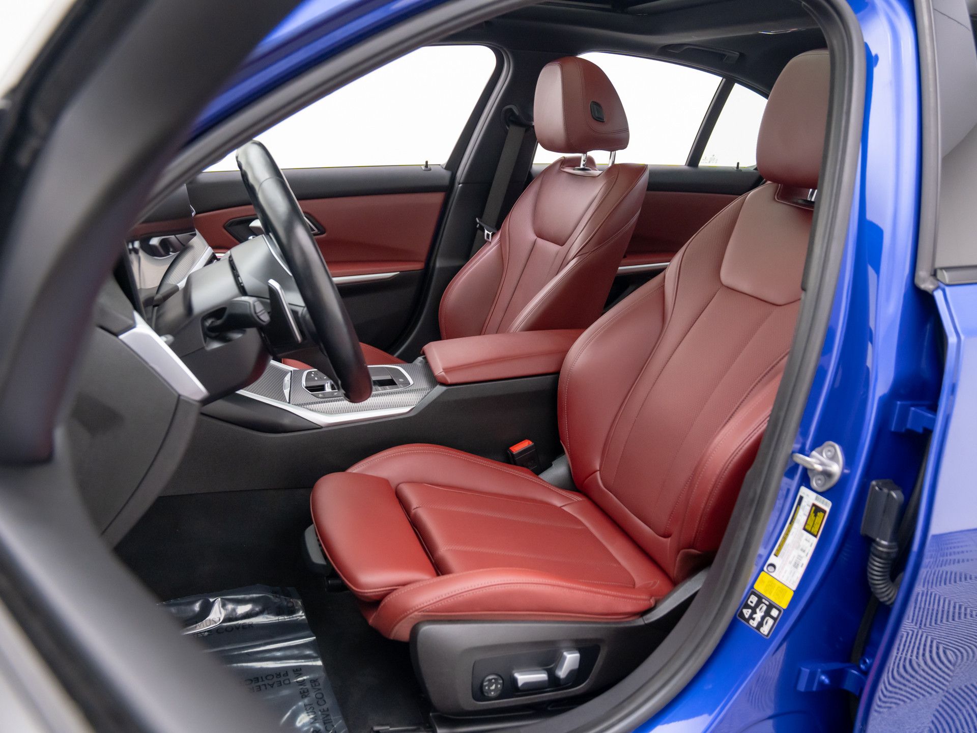 2023 BMW 3-Series 330i xDrive photo