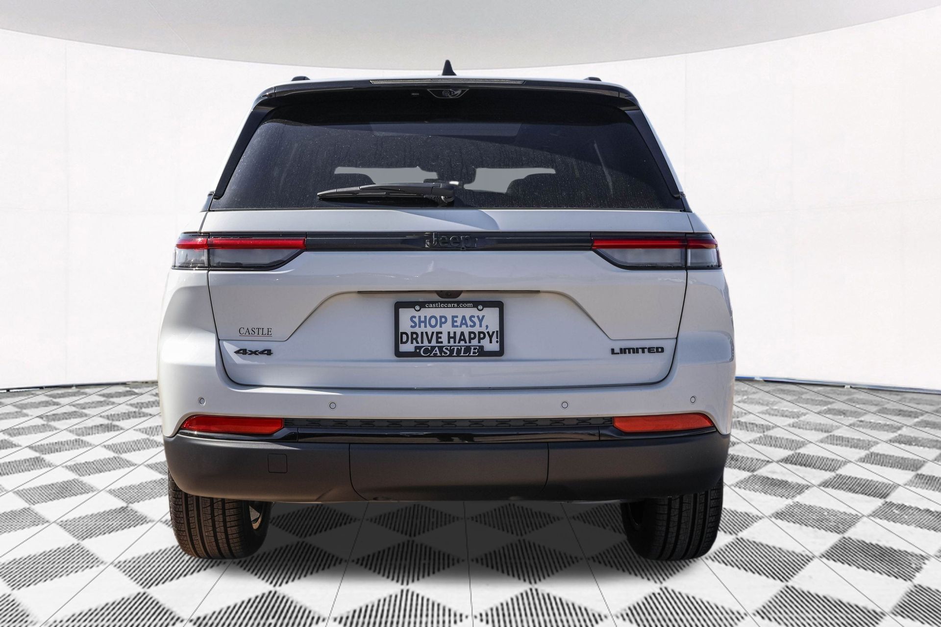 2025 JEEP GRAND CHEROKEE - Image 17