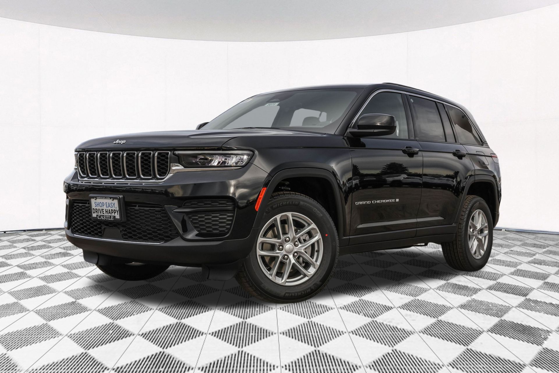 2025 JEEP GRAND CHEROKEE - Image 2