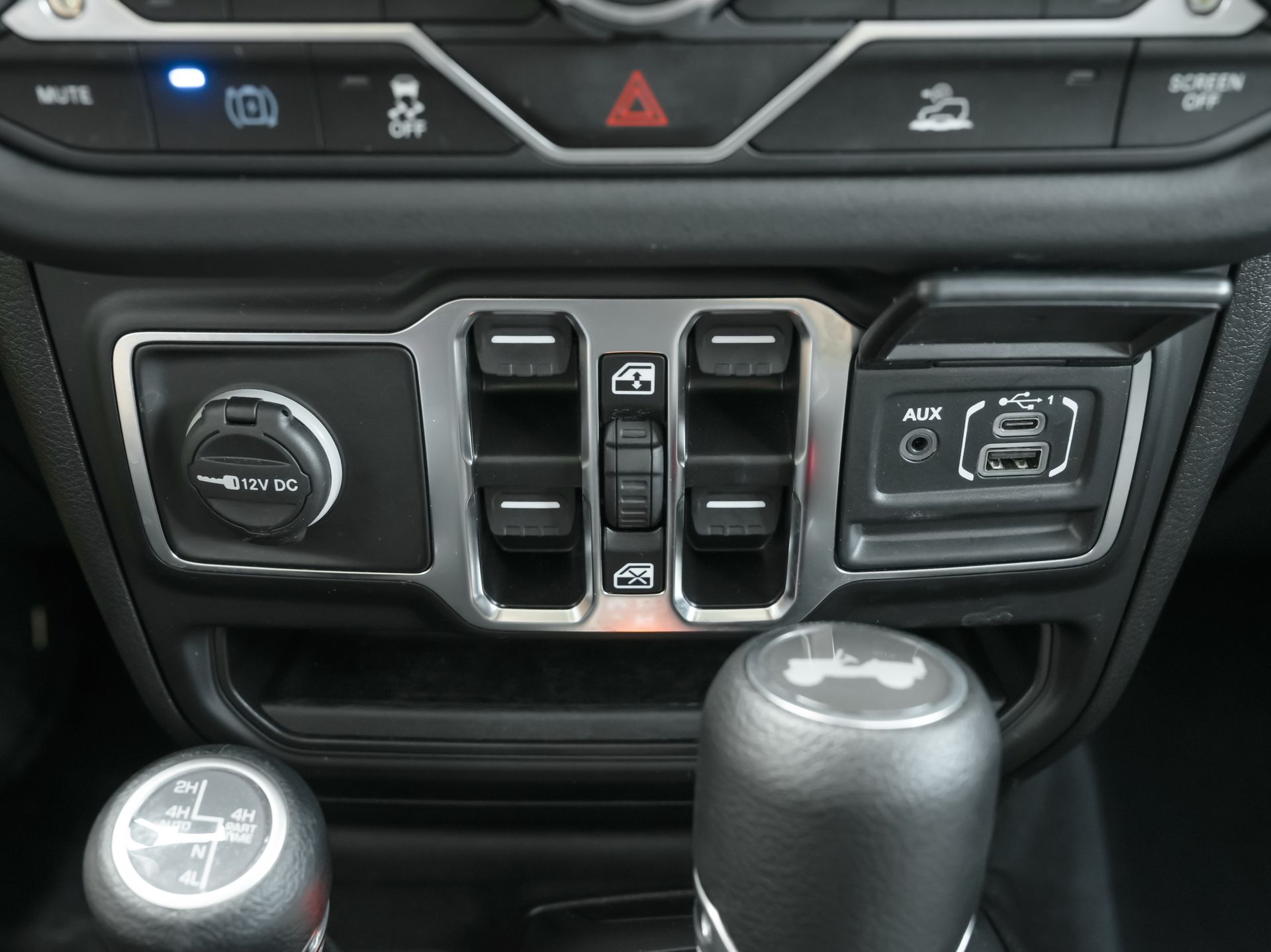 used 2025 Jeep Wrangler car, priced at $33,200