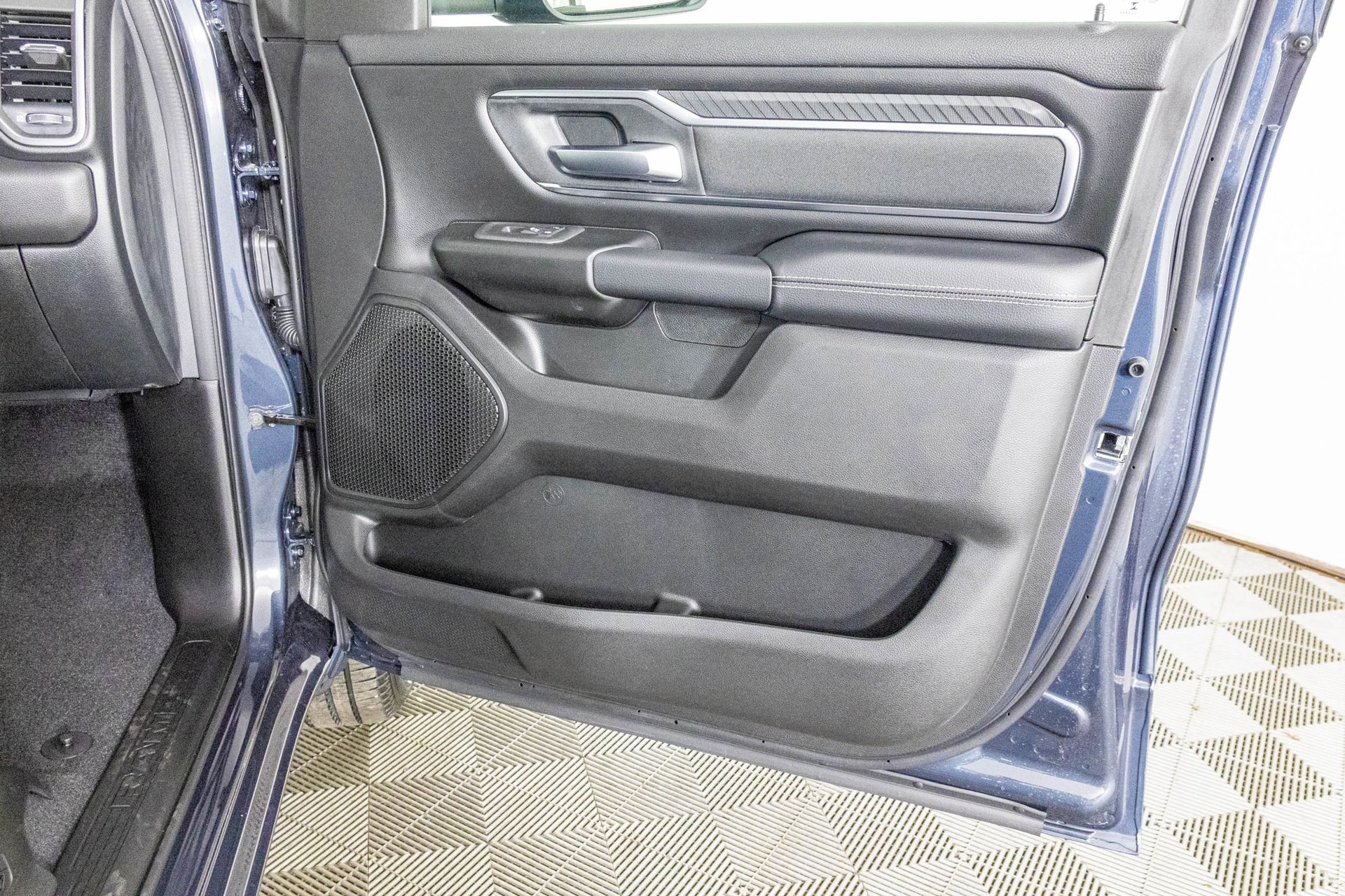 2026 RAM 1500 - Image 32