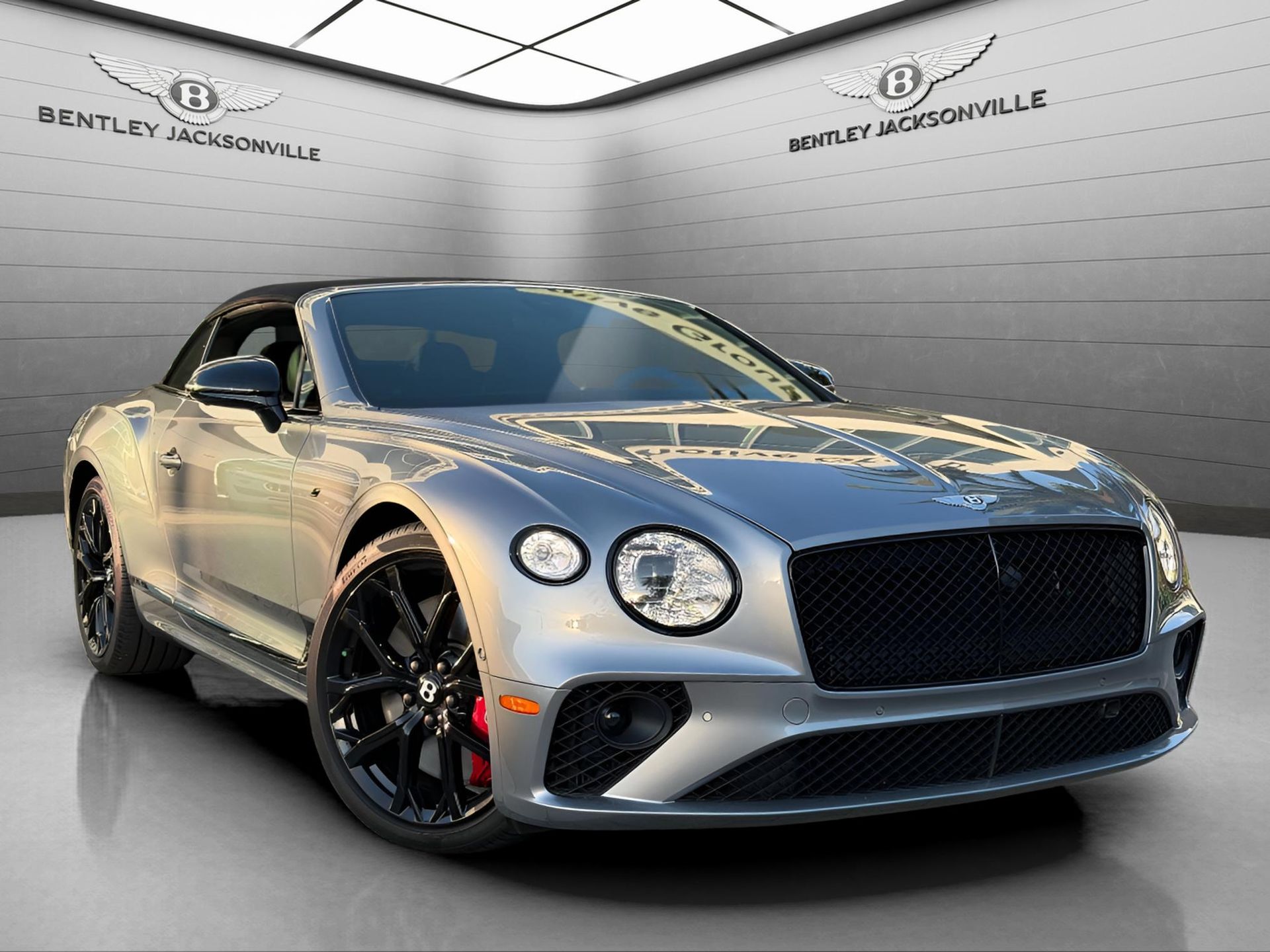 2024 Bentley Continental GTC V8 AWD