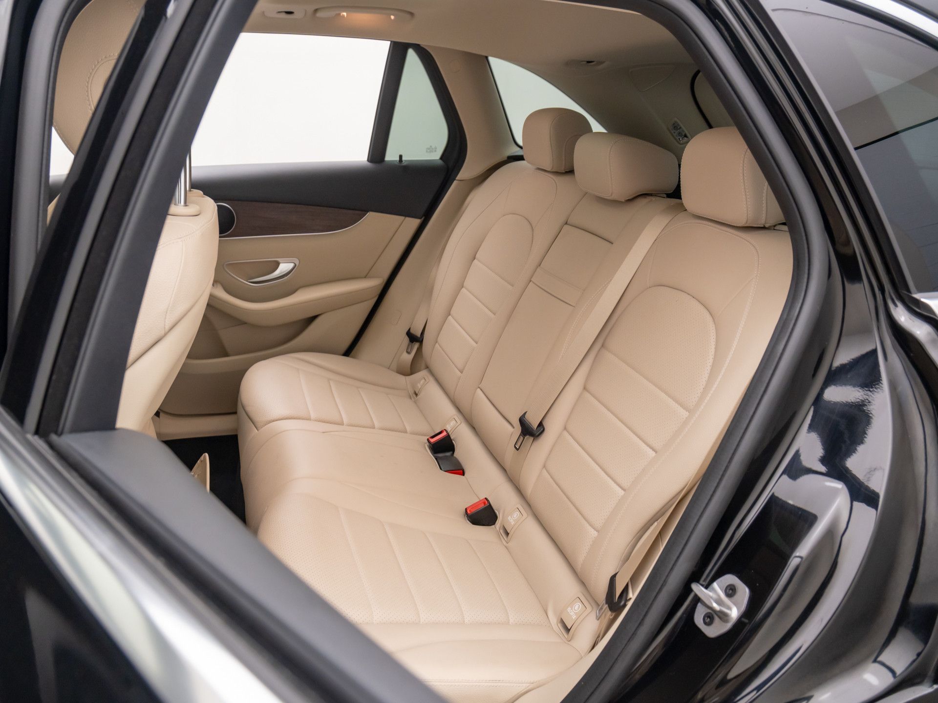 2022 Mercedes-Benz GLC GLC 300 photo