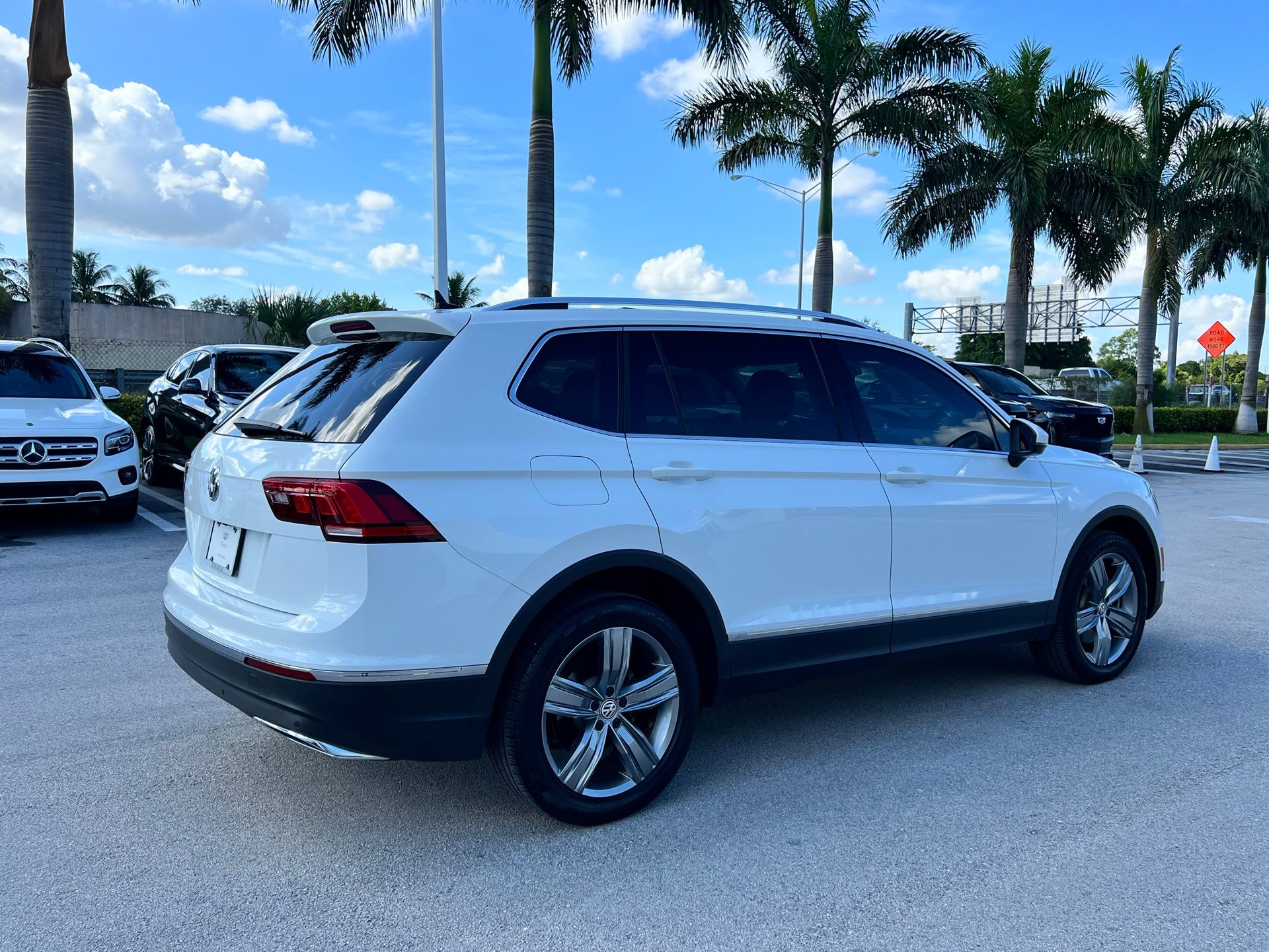 2021 Volkswagen Tiguan 2.0T SEL 24