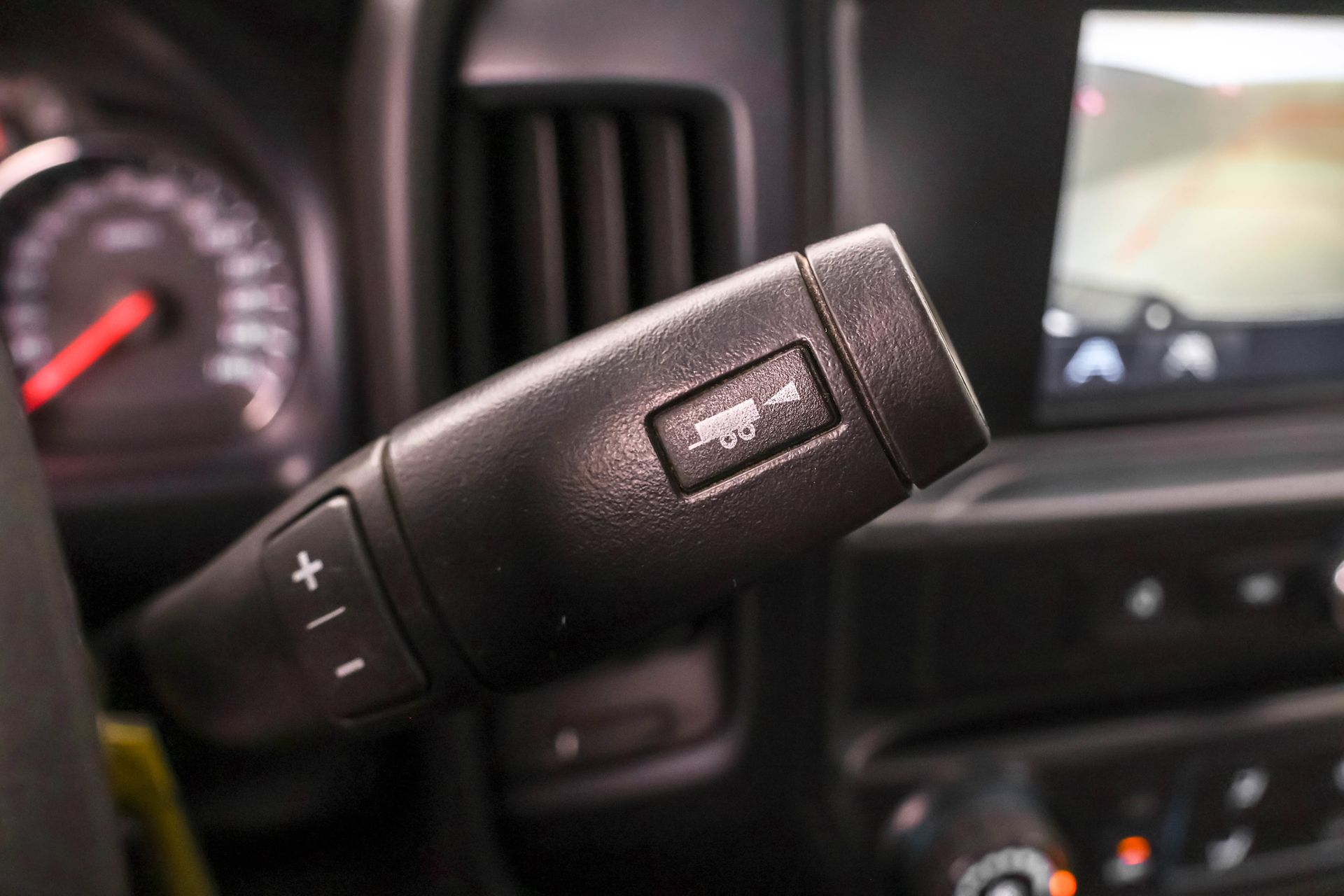 2017 CHEVROLET SILVERADO - Image 22