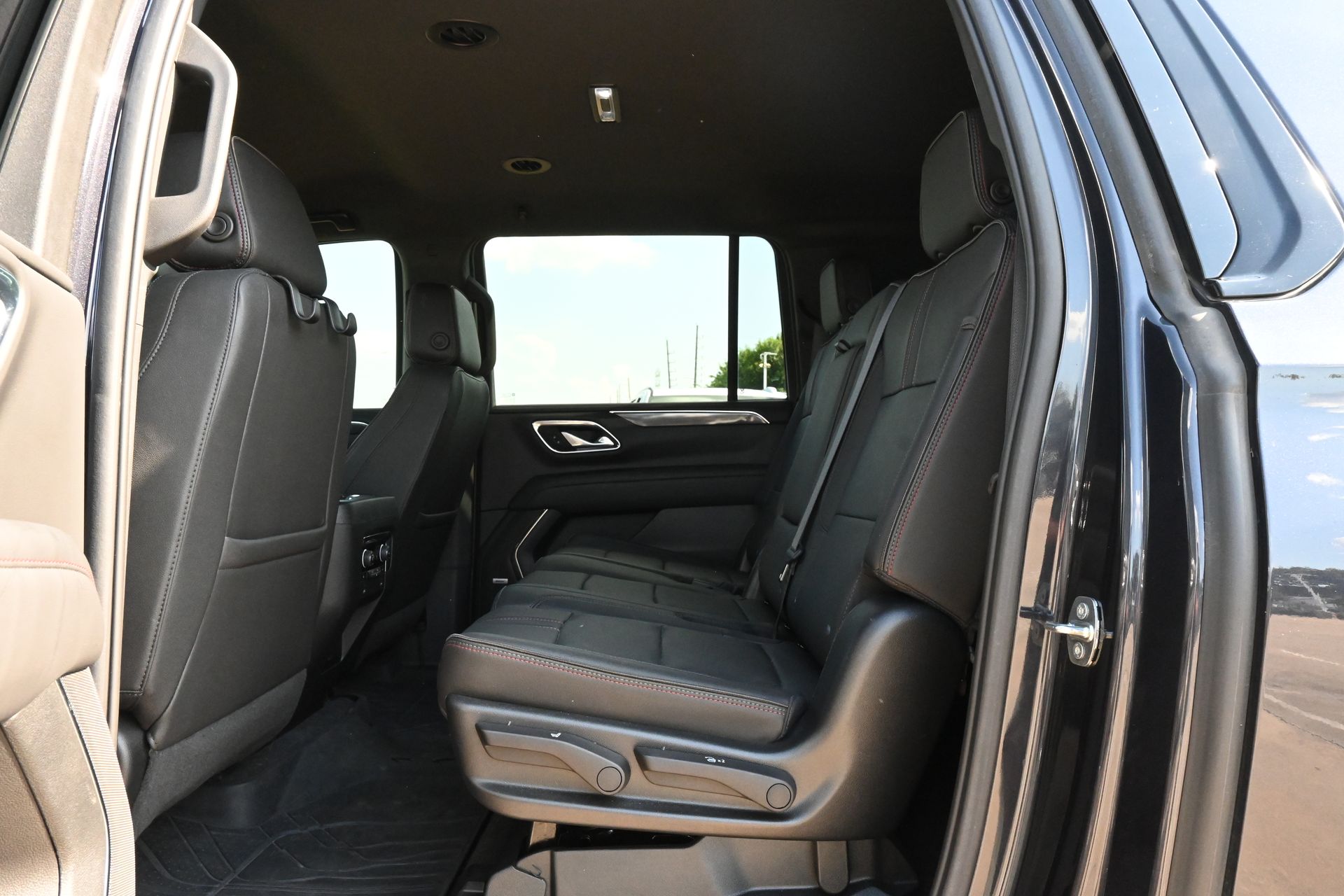 2022 Chevrolet Suburban RST Gray at Classic Elite Chevrolet Hwy 6