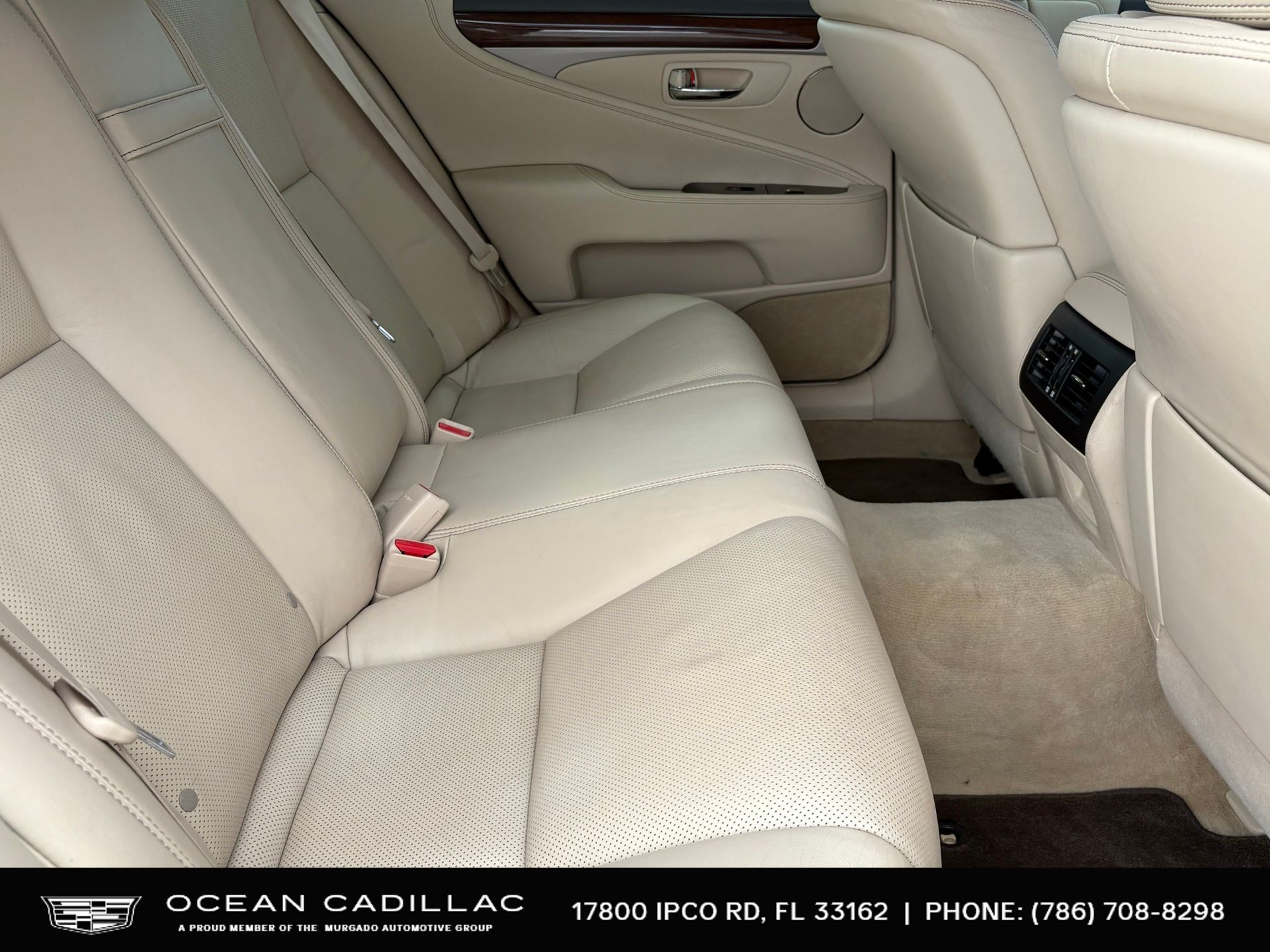 2015 Lexus LS 460 18