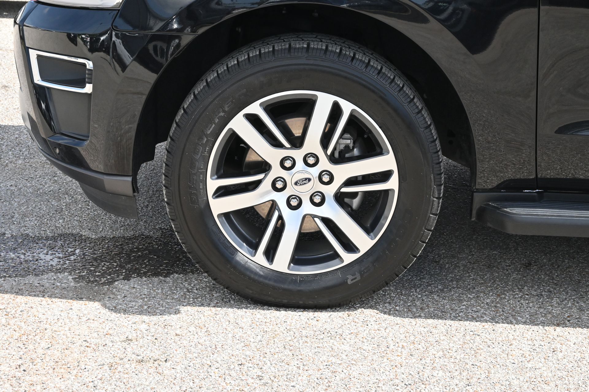 2024 Ford Expedition Limited Black at DeMontrond Mazda