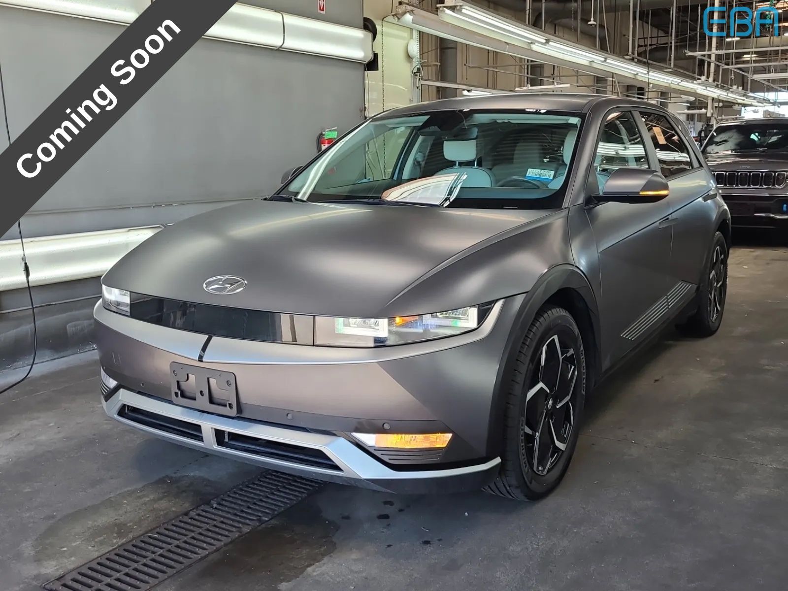 View vehicle photo 3