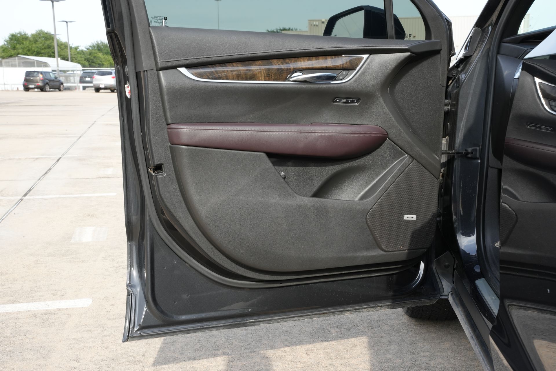 2020 Cadillac XT6 Premium Luxury Black at AutoSavvy Houston Northwest