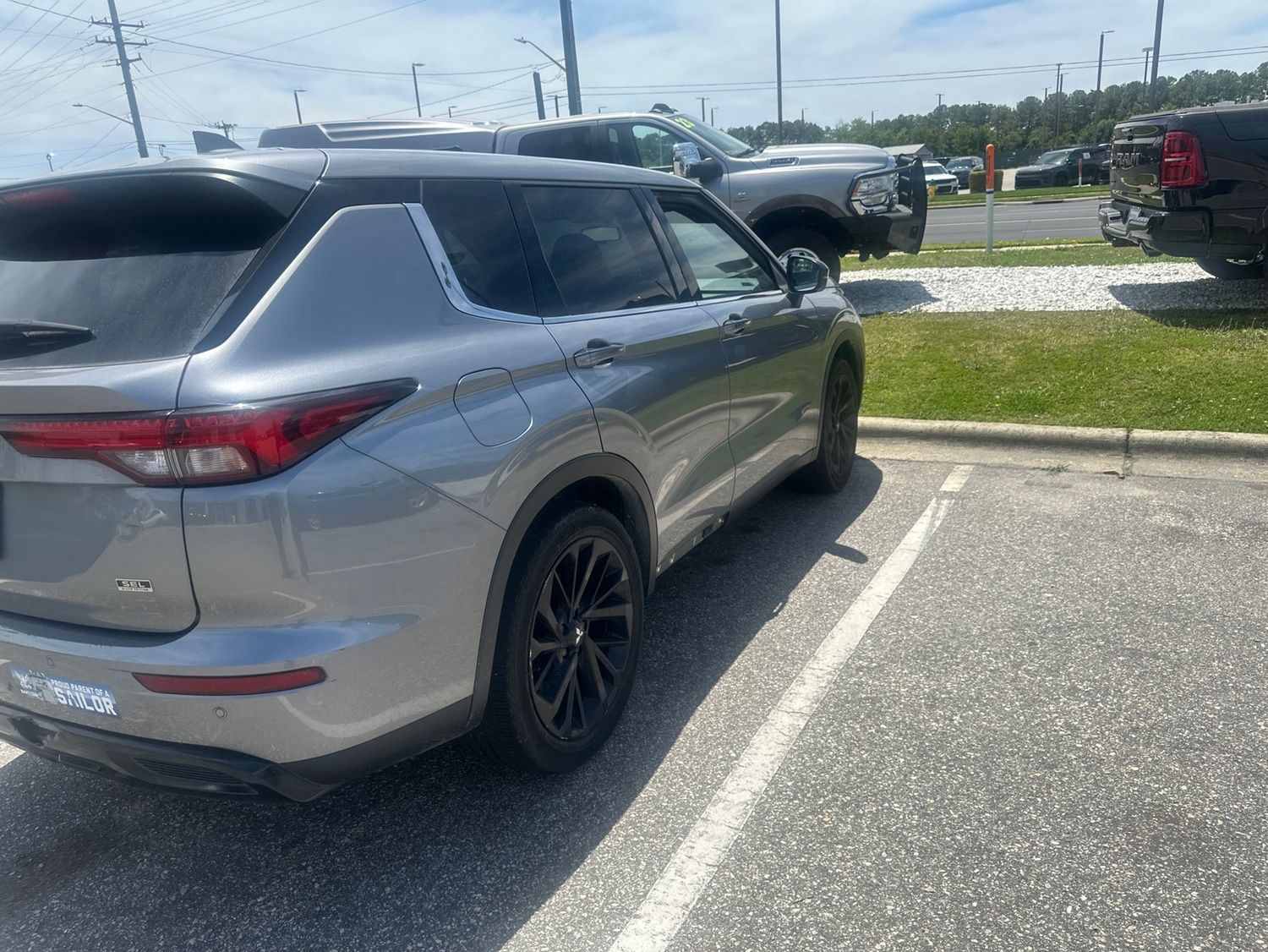 2023 Mitsubishi Outlander SEL Black Edition 2WD's photo