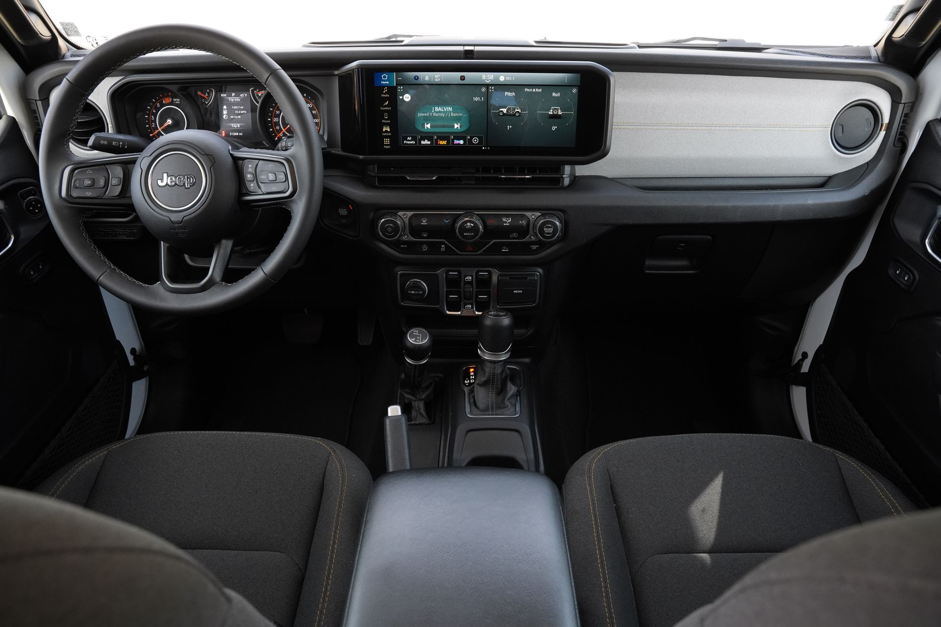 View vehicle photo 7