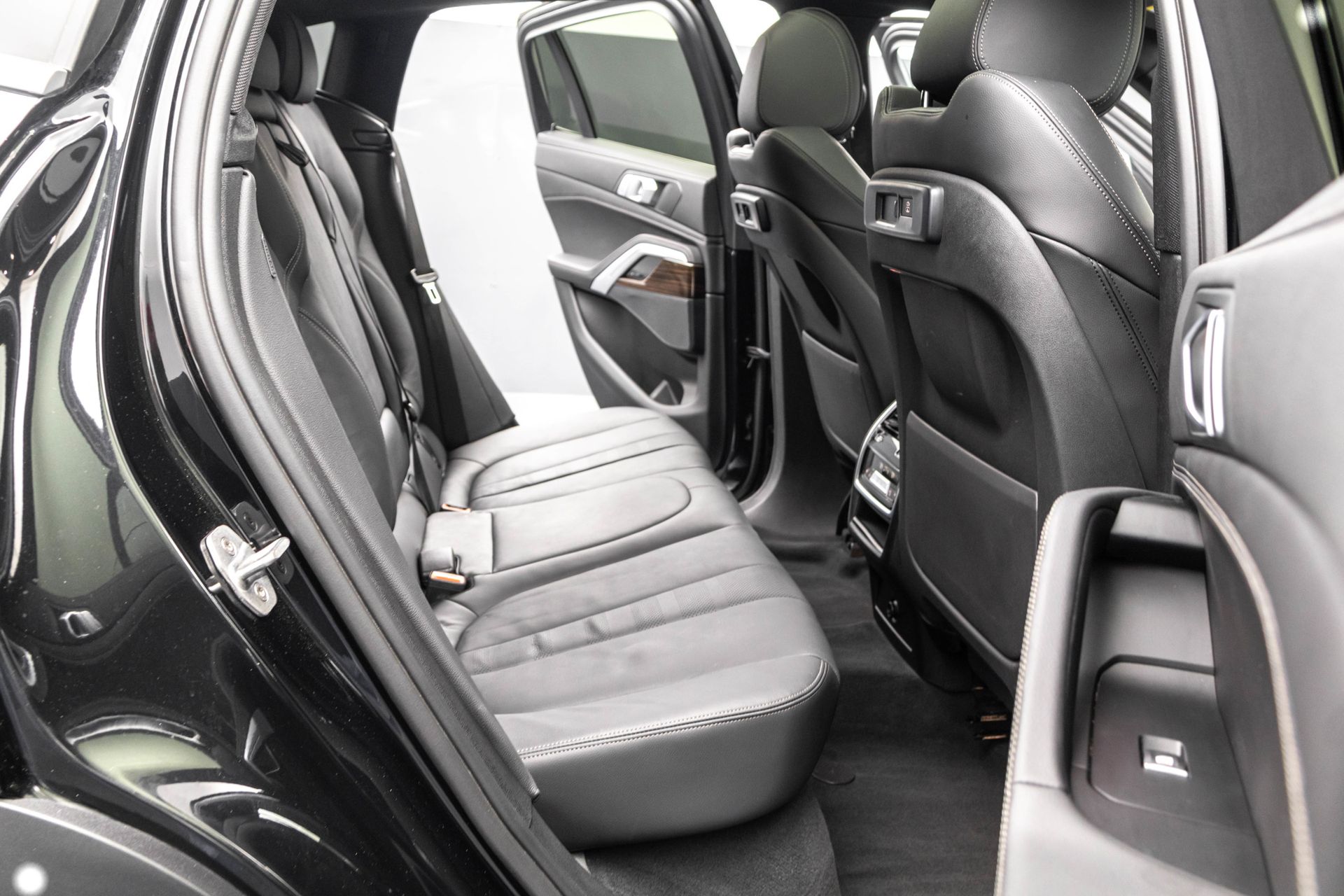 2020 BMW X6 - Image 34