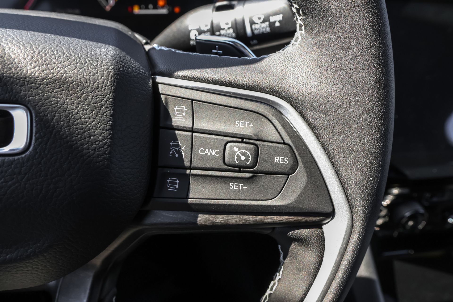 2025 JEEP GRAND CHEROKEE L - Image 21