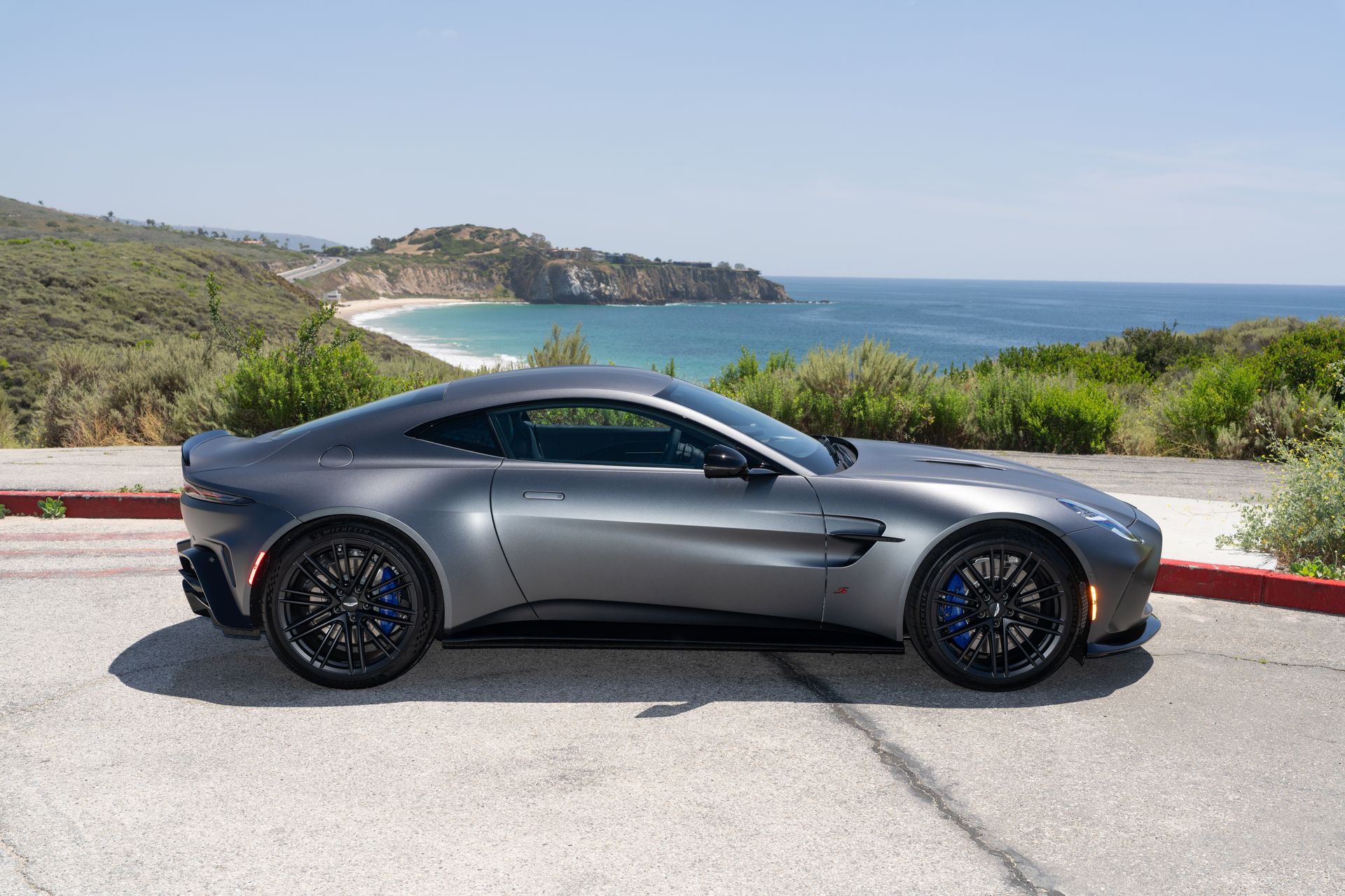 Aston Martin 2026 Vantage S