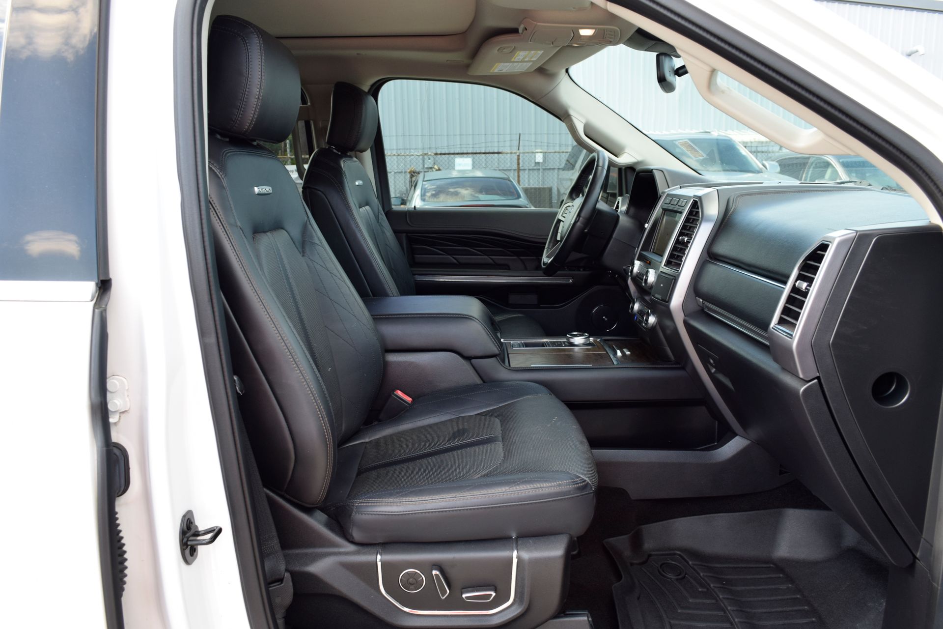 2019 Ford Expedition Platinum White at Emmons Autoplex
