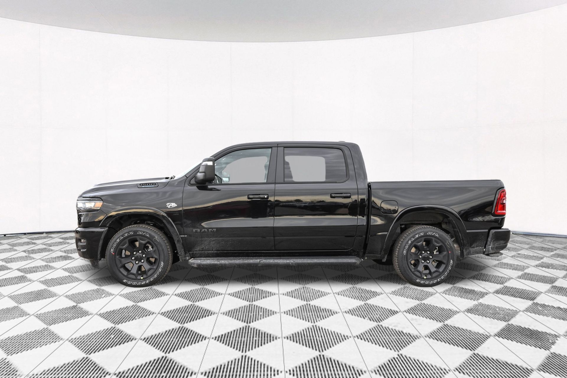 2026 RAM 1500 - Image 5