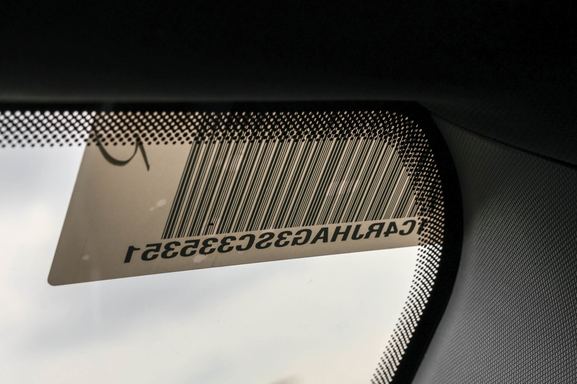 2025 JEEP GRAND CHEROKEE - Image 31