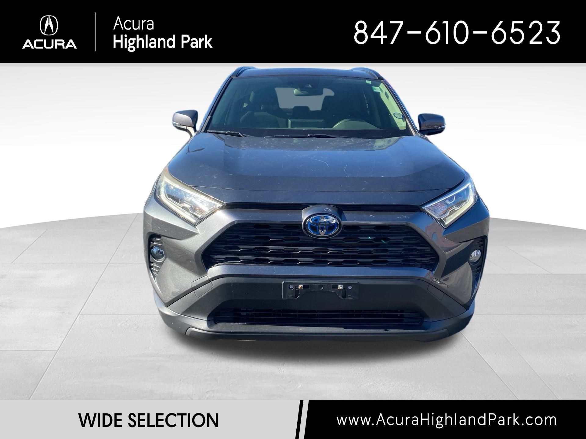 2019 Toyota RAV4 Hybrid XLE 10