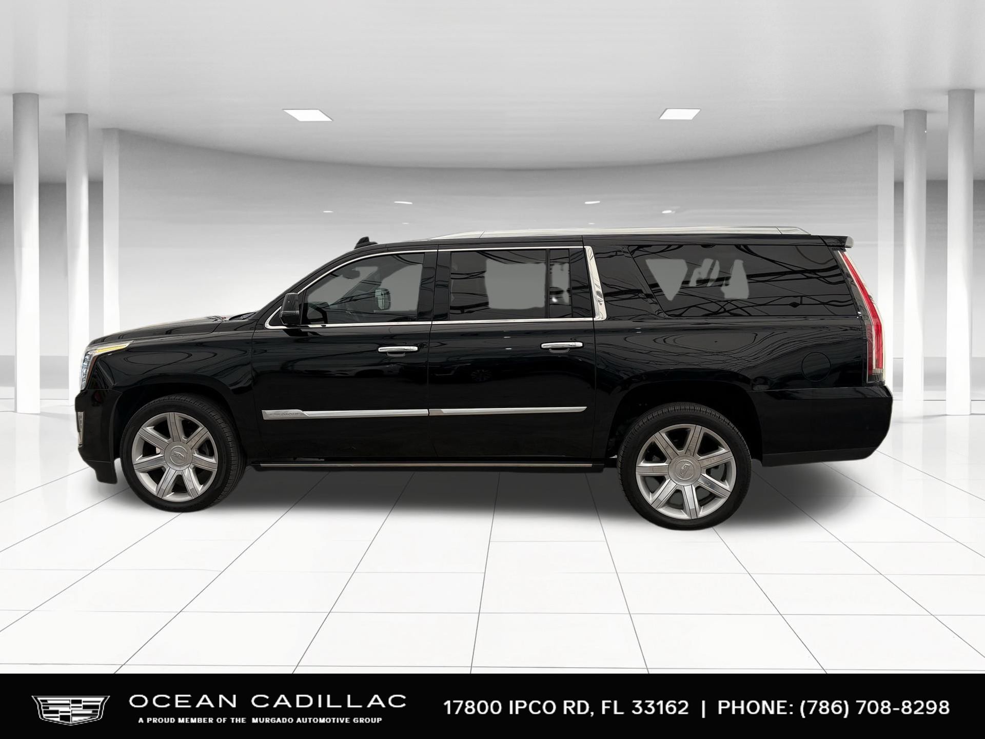 2018 Cadillac Escalade ESV Premium 2