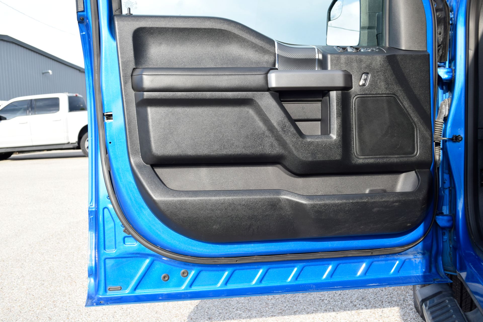 2019 Ford F-150 XLT Blue at EAG Ford Navasota